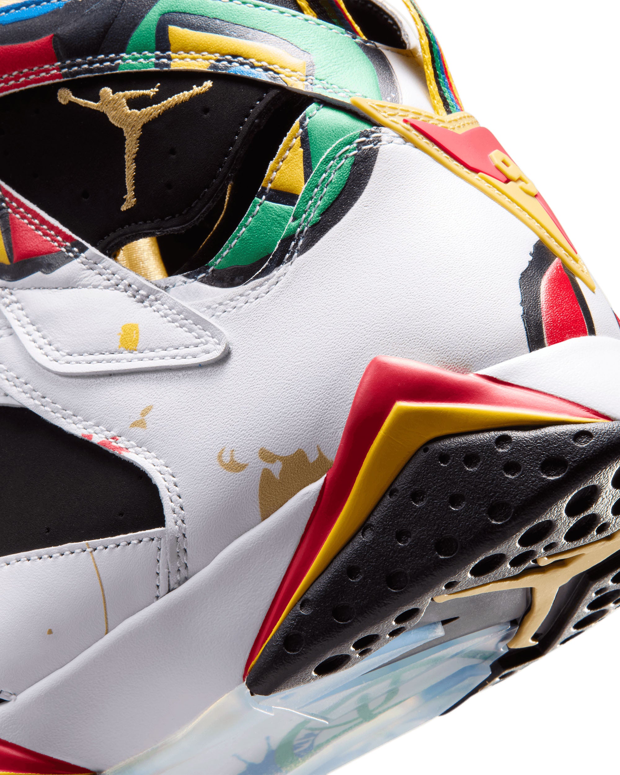 Air Jordan 7 Retro "Miro" - White / Metallic Gold / Sport Red