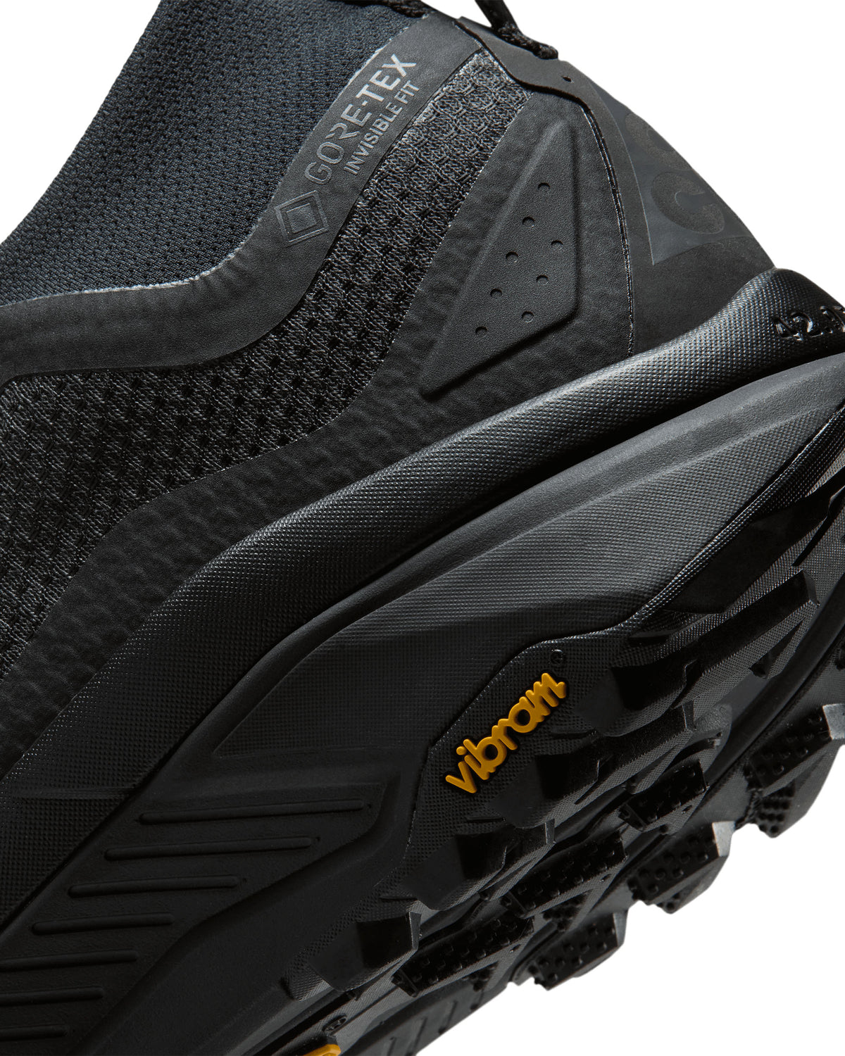 ACG Zegama Trail GORE-TEX - Black / Anthracite