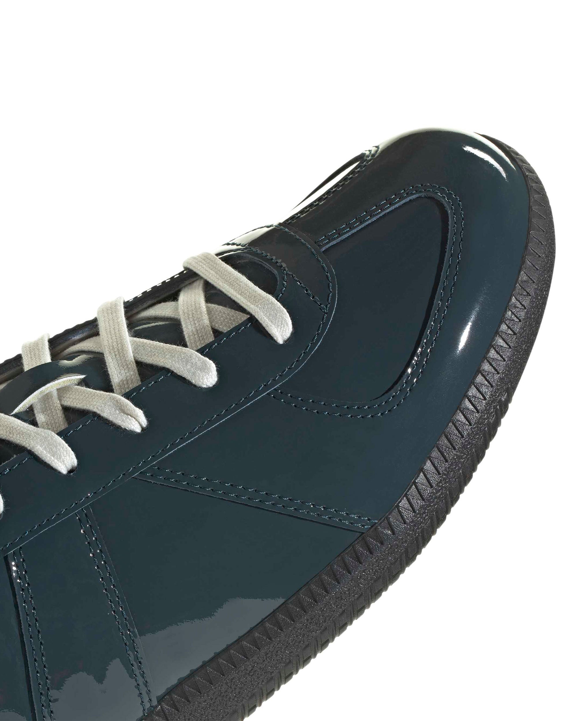 BW Army Patent - Carbon