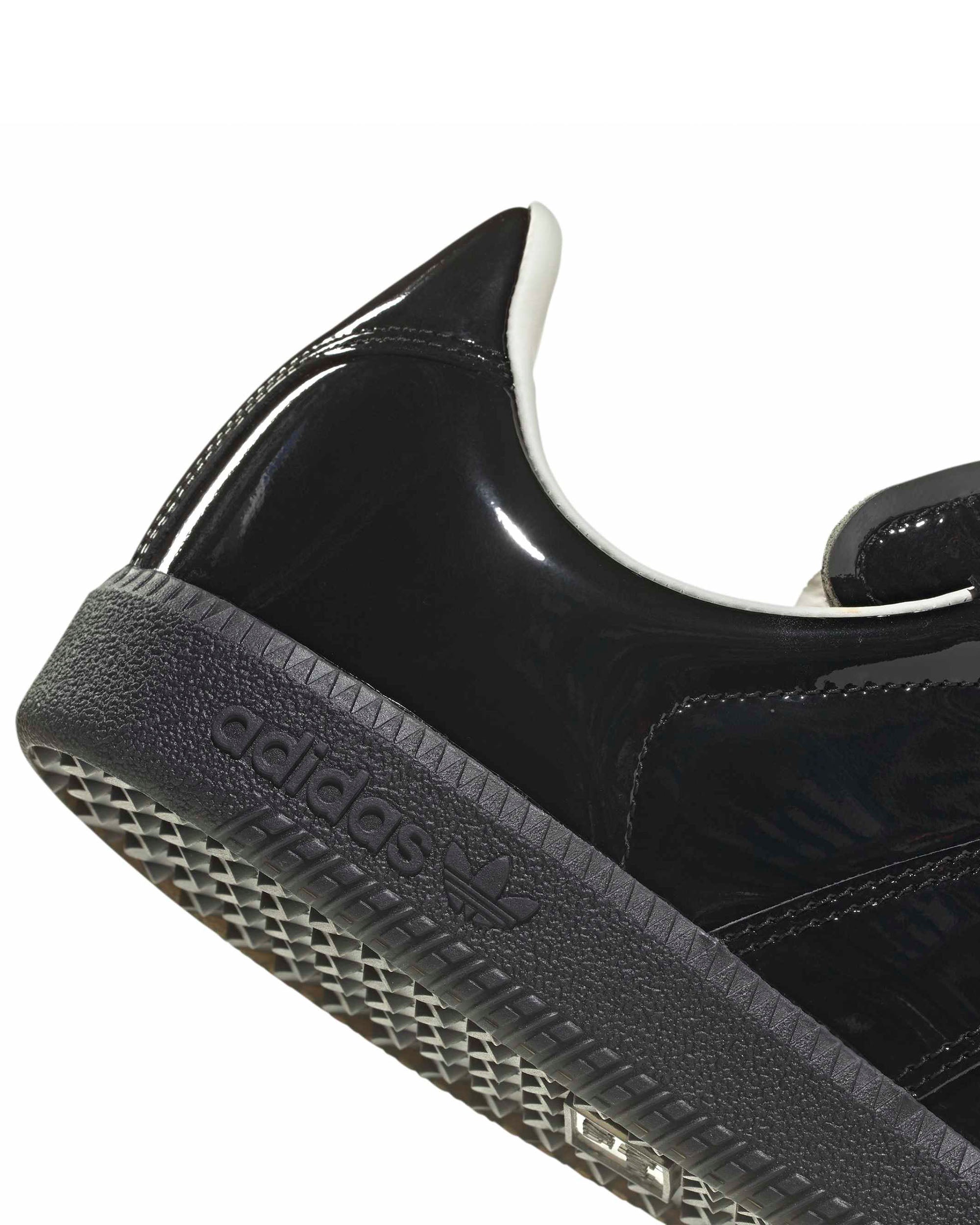 BW Army Patent - Core Black / Core Black