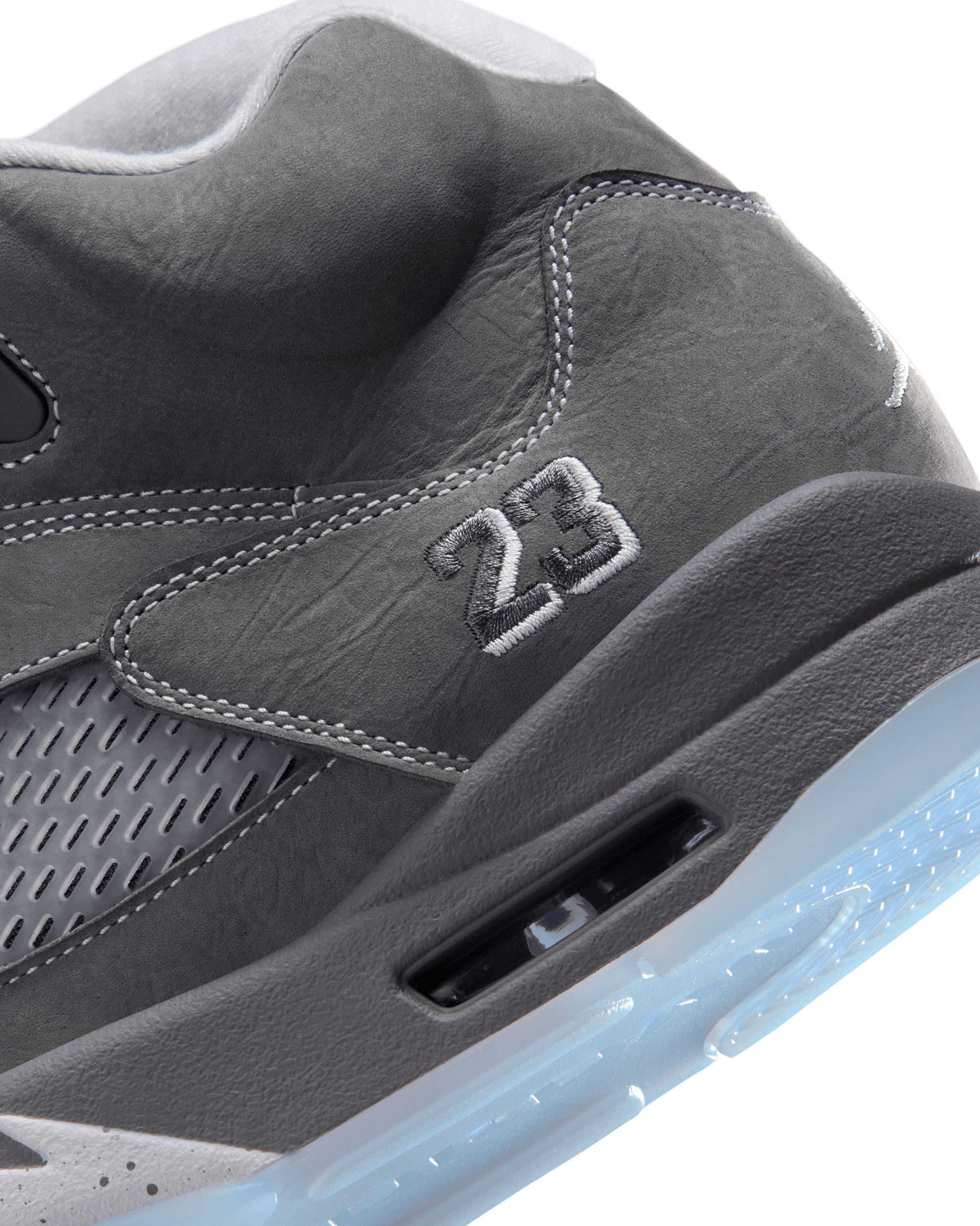 Air Jordan 5 Retro - Graphite / White / Wolf Grey