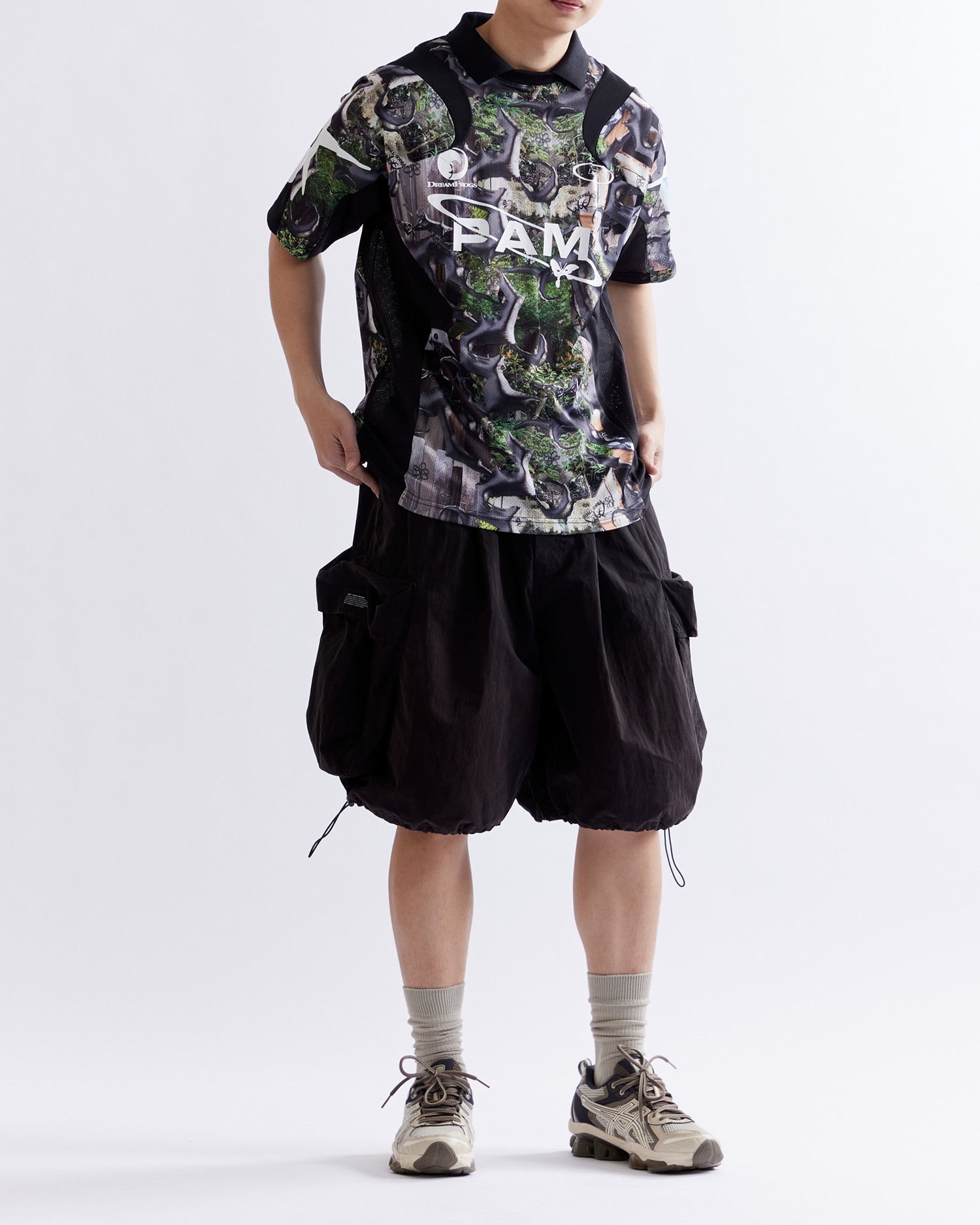 Lunacy Chow Short - Black