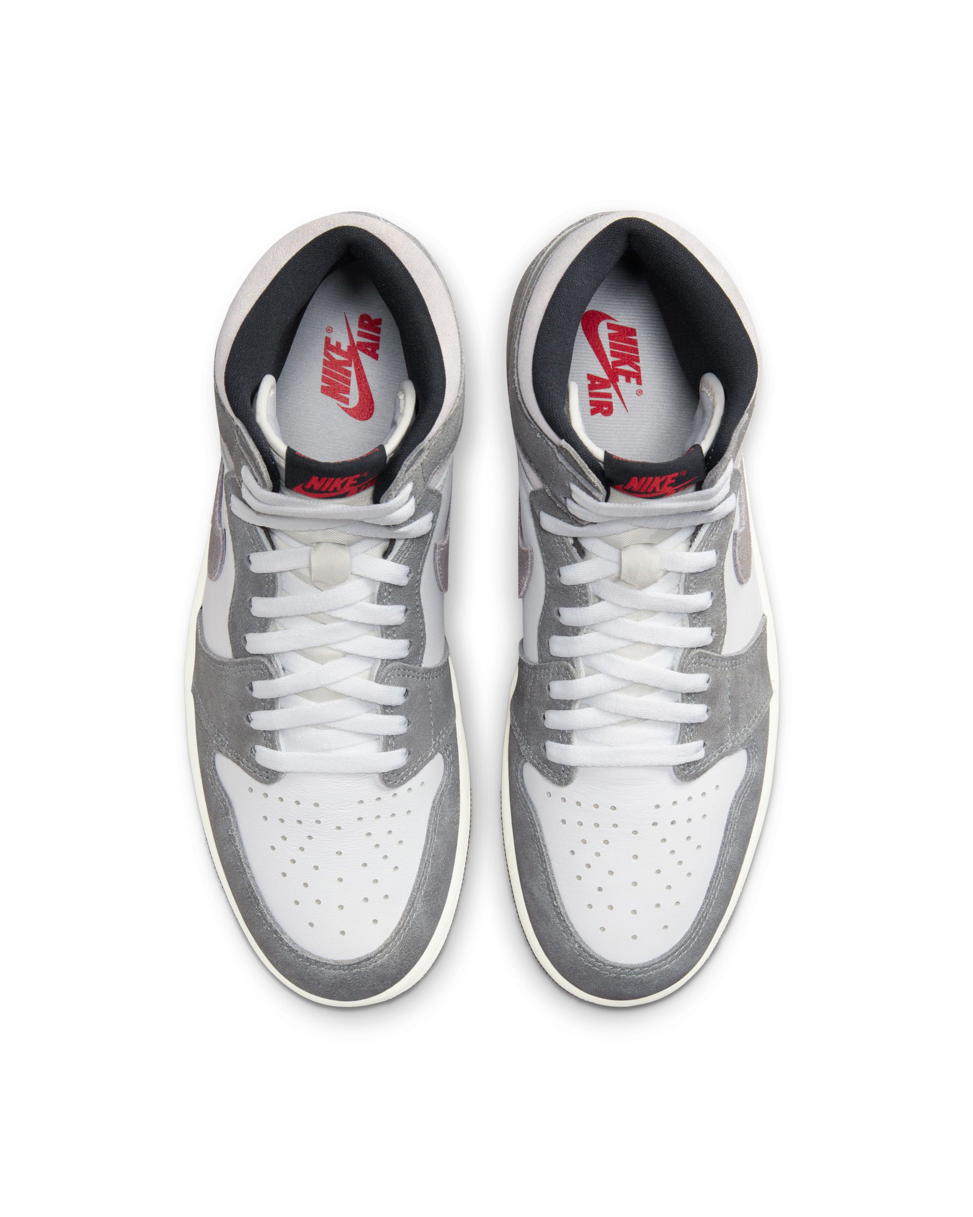 Air Jordan 1 Retro High OG - Black / Fire Red / White / Lt Smoke Grey