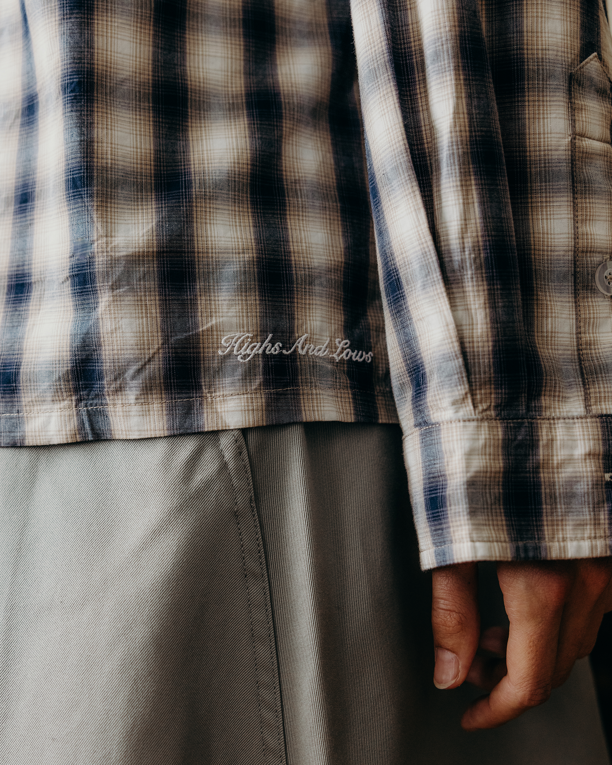 Script L/S Shadow Plaid Shirt - Navy / Sand