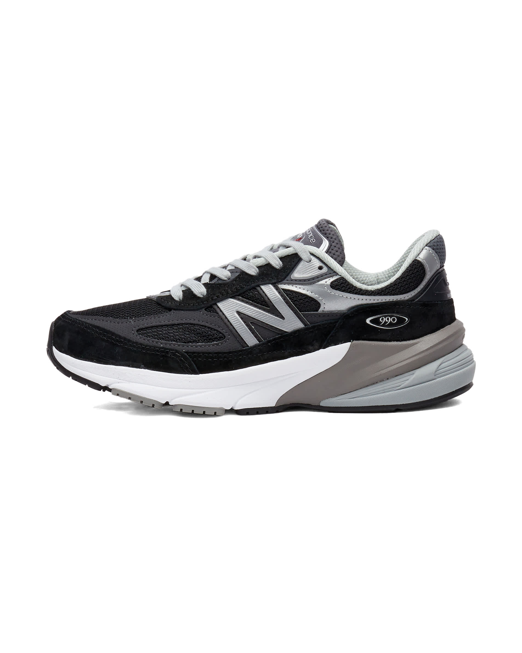 Womens 990v6 - Black / White