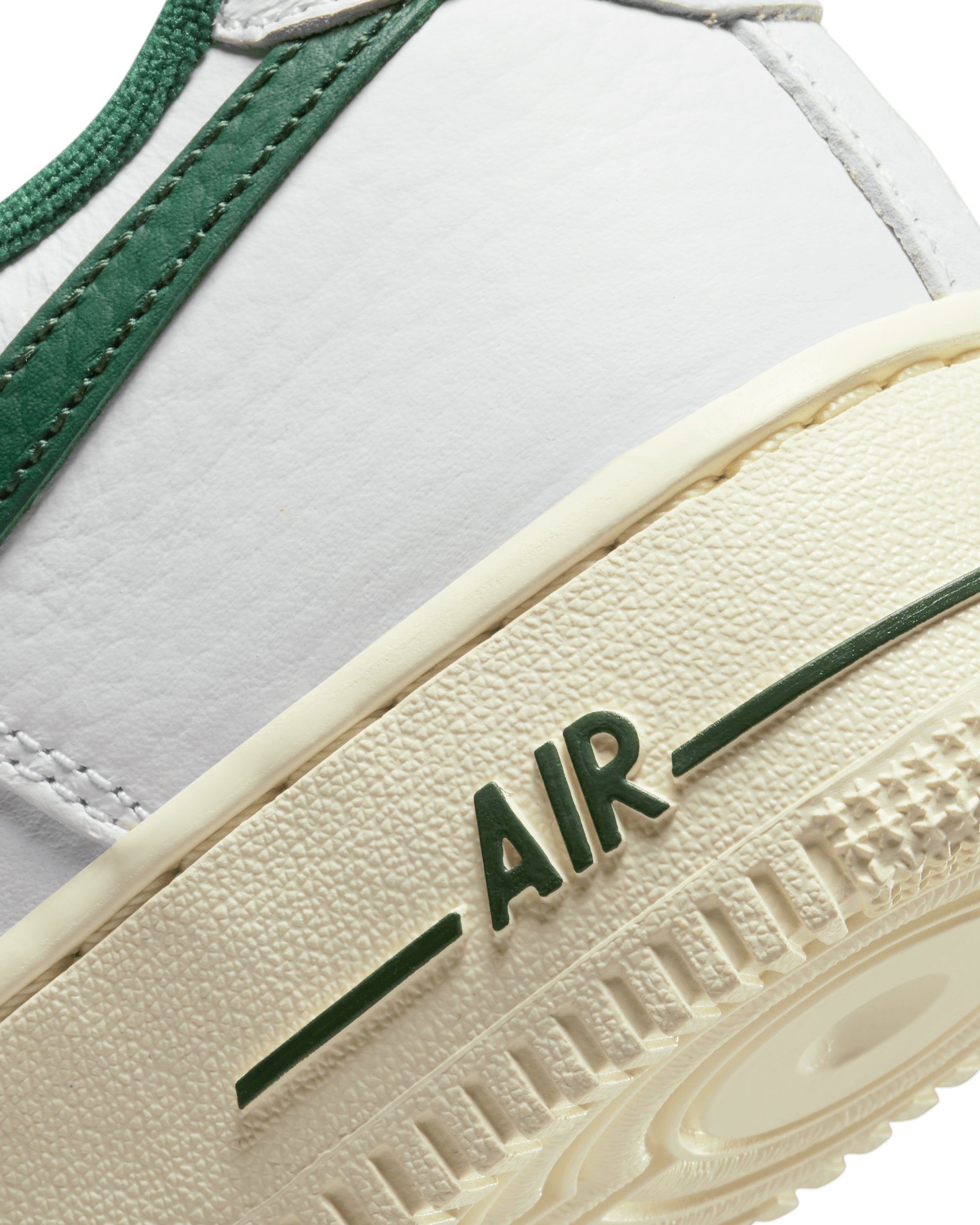 Womens Air Force 1 '07 LX - Summit White / Gorge Green / White