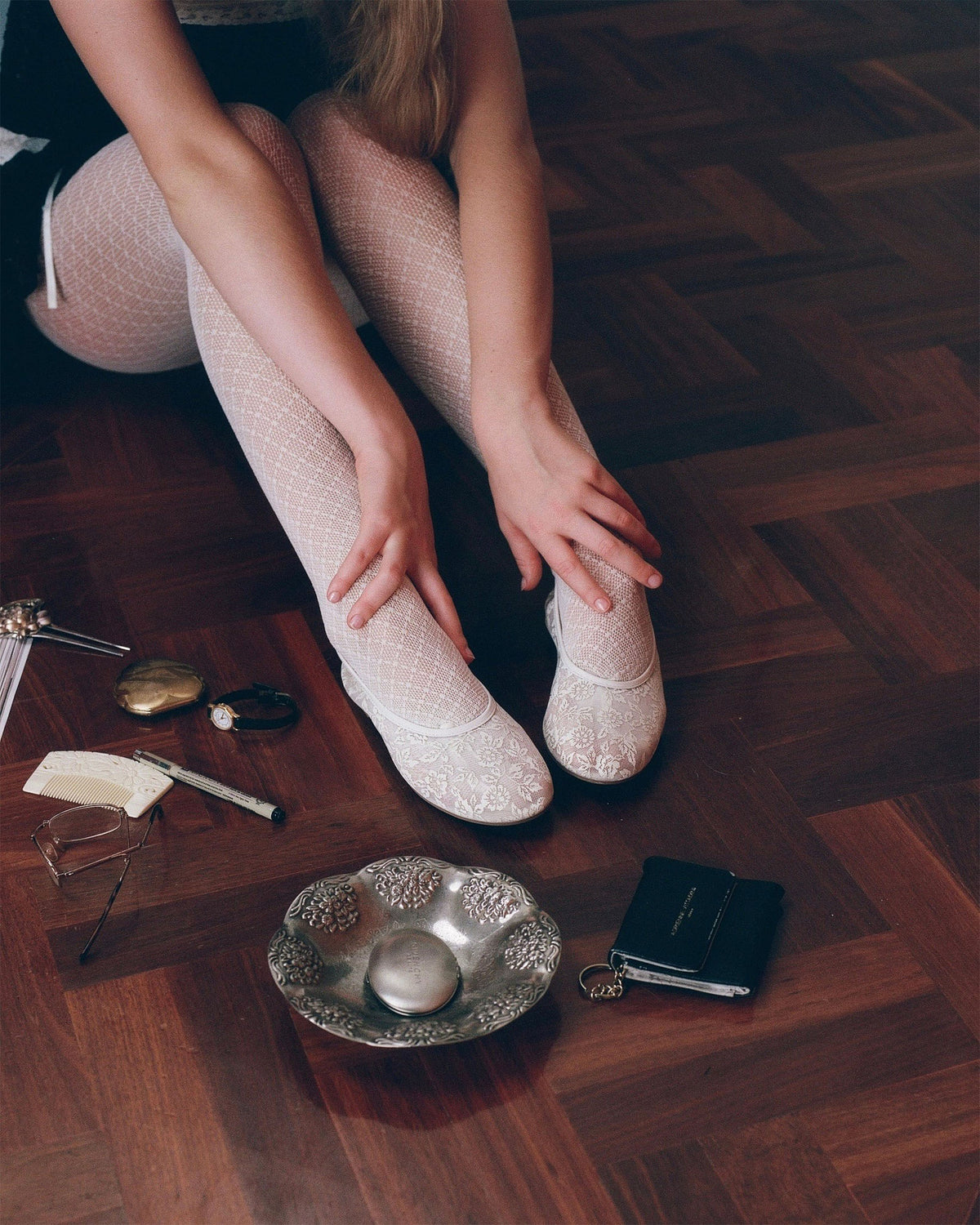 Lace Flats - White