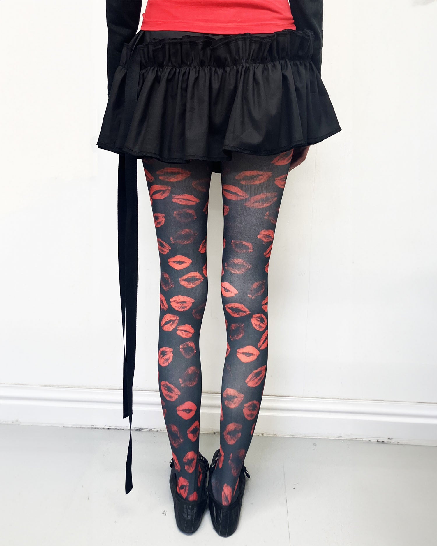 Kisses Tights - Black / Red