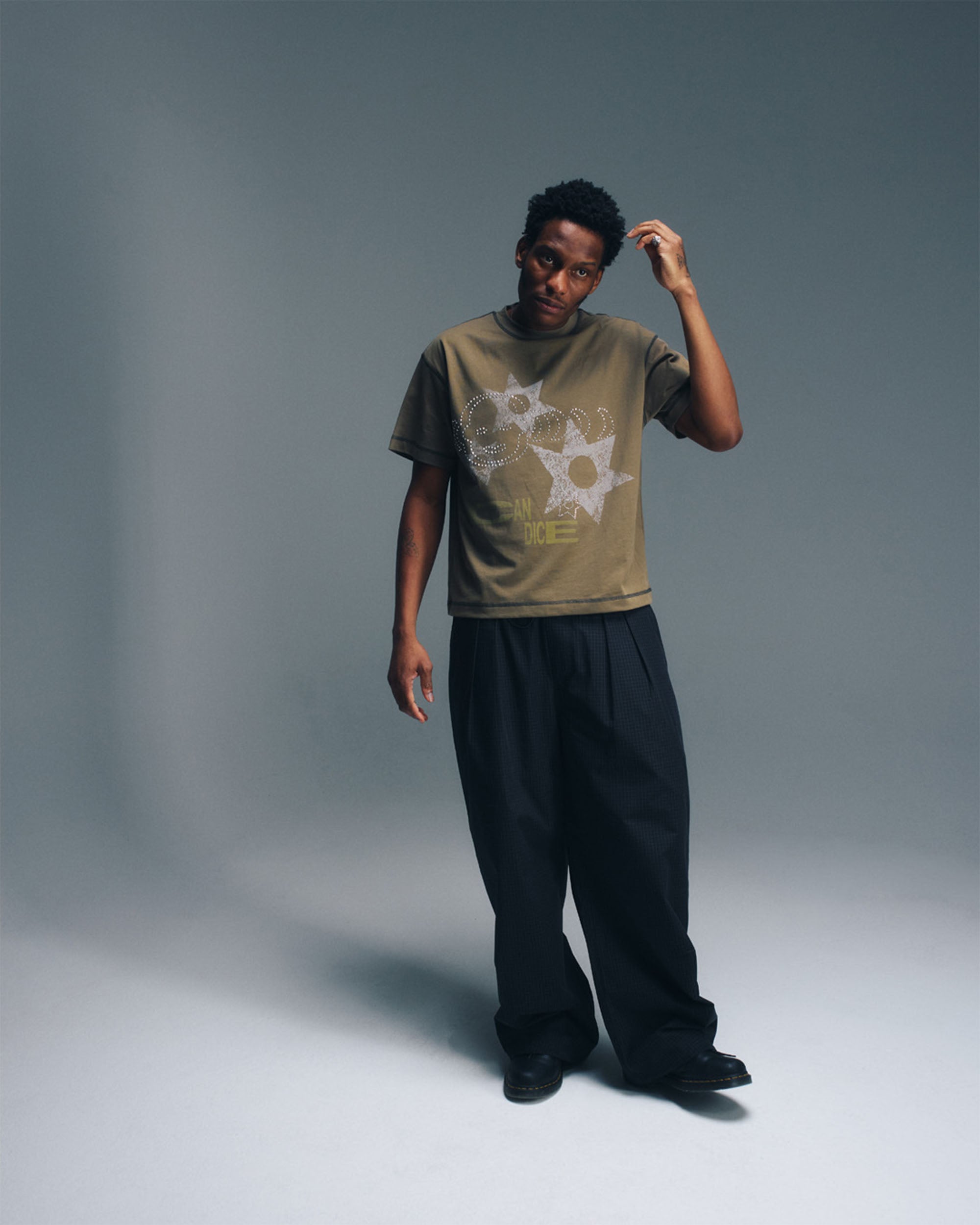 Charm T-Shirt - Olive