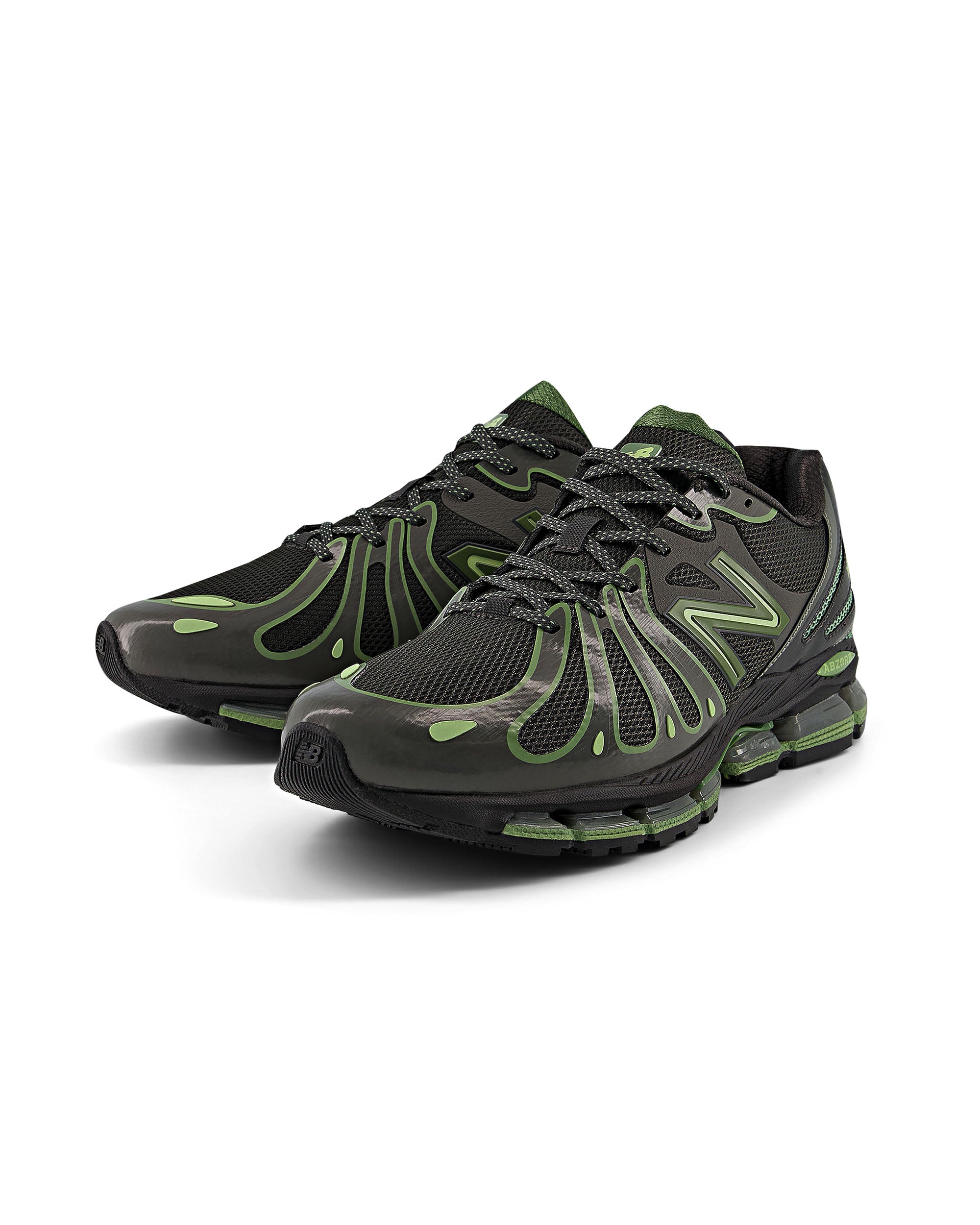 U1890 - Faded Black / Utility Green