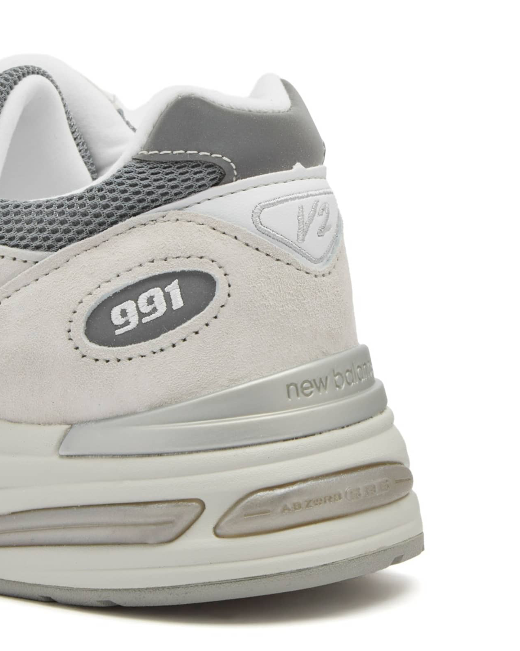 Made in U.K. 991v2 - Gray Marle