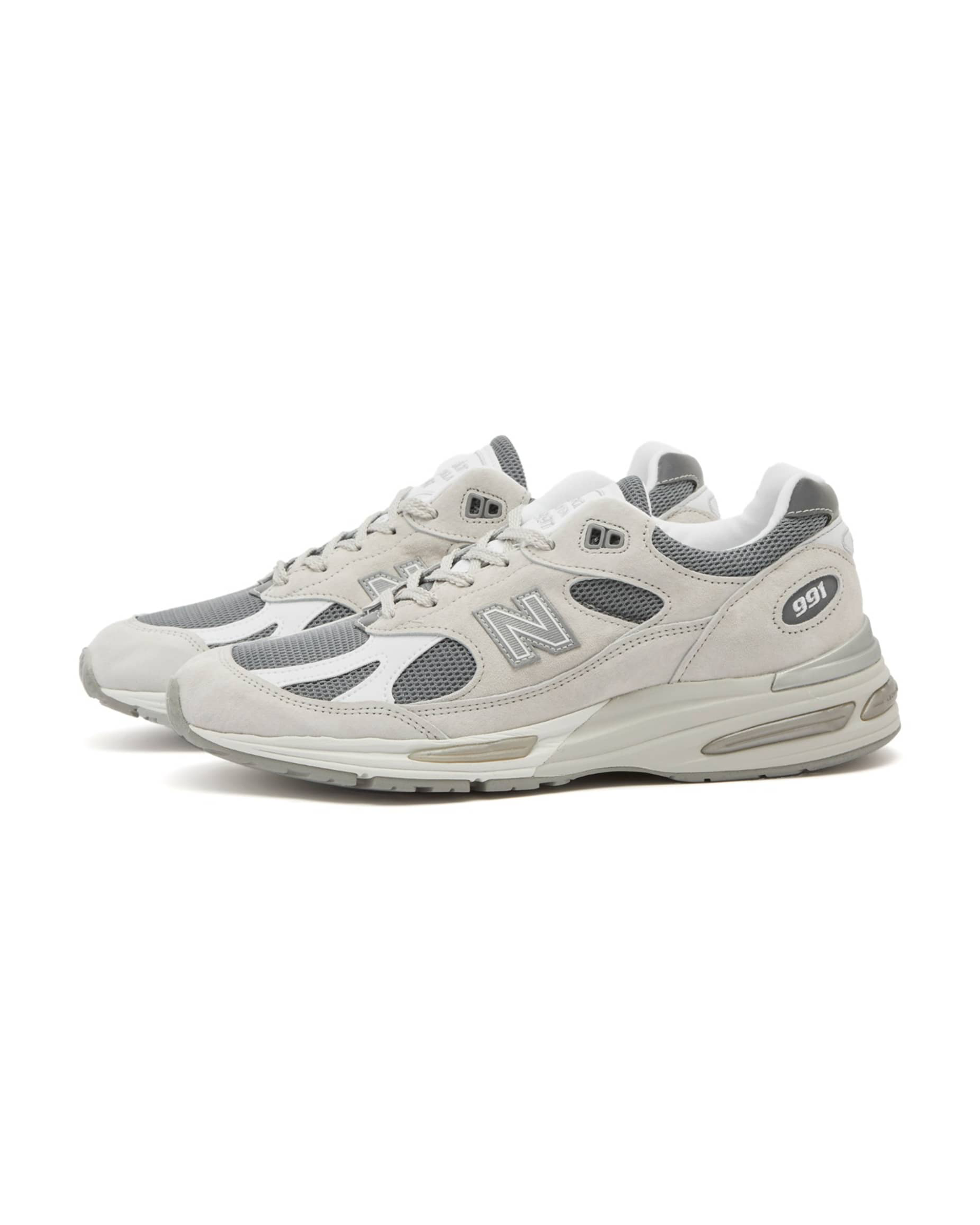 Made in U.K. 991v2 - Gray Marle