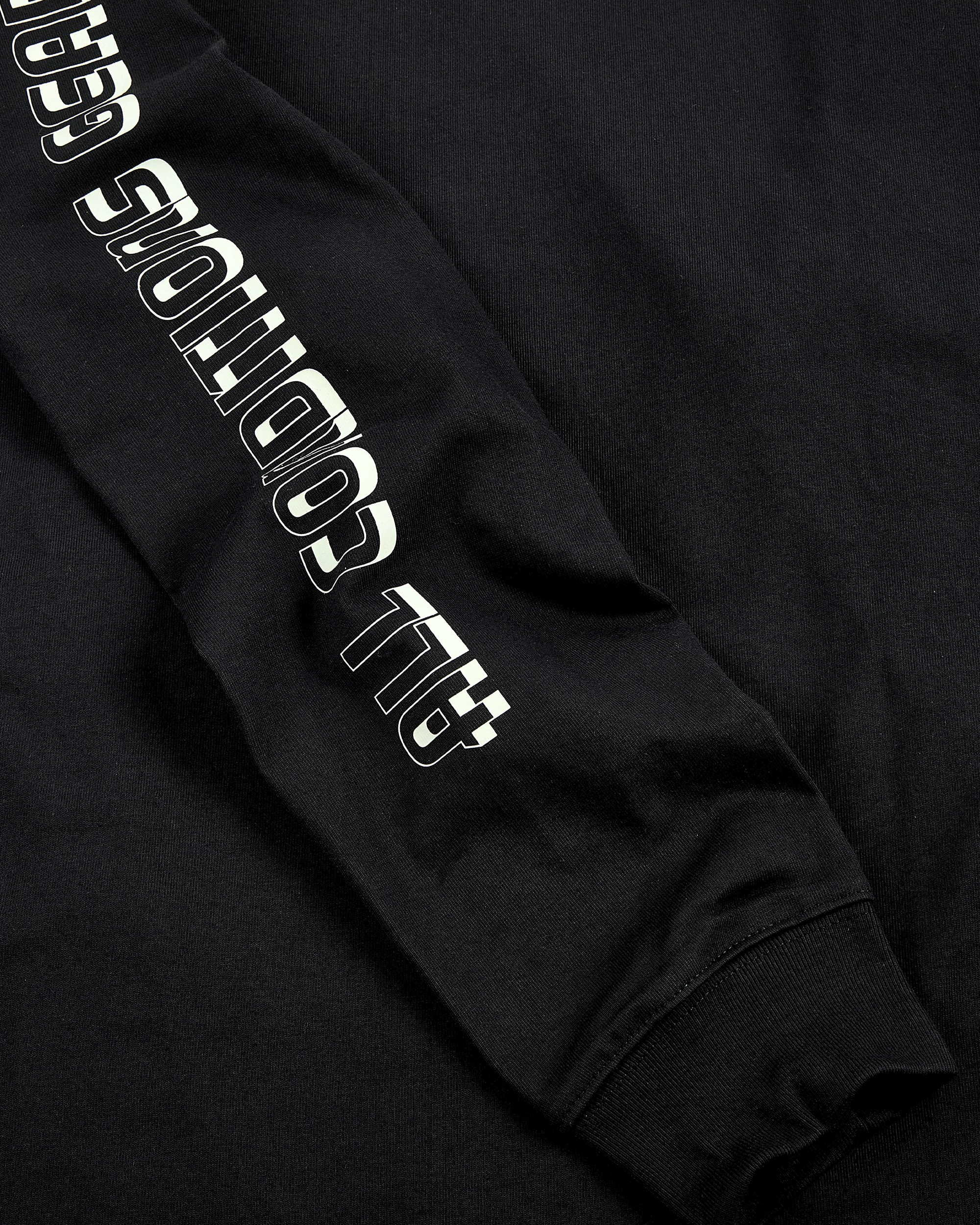 Troll Bridge L/S T-shirt - Black