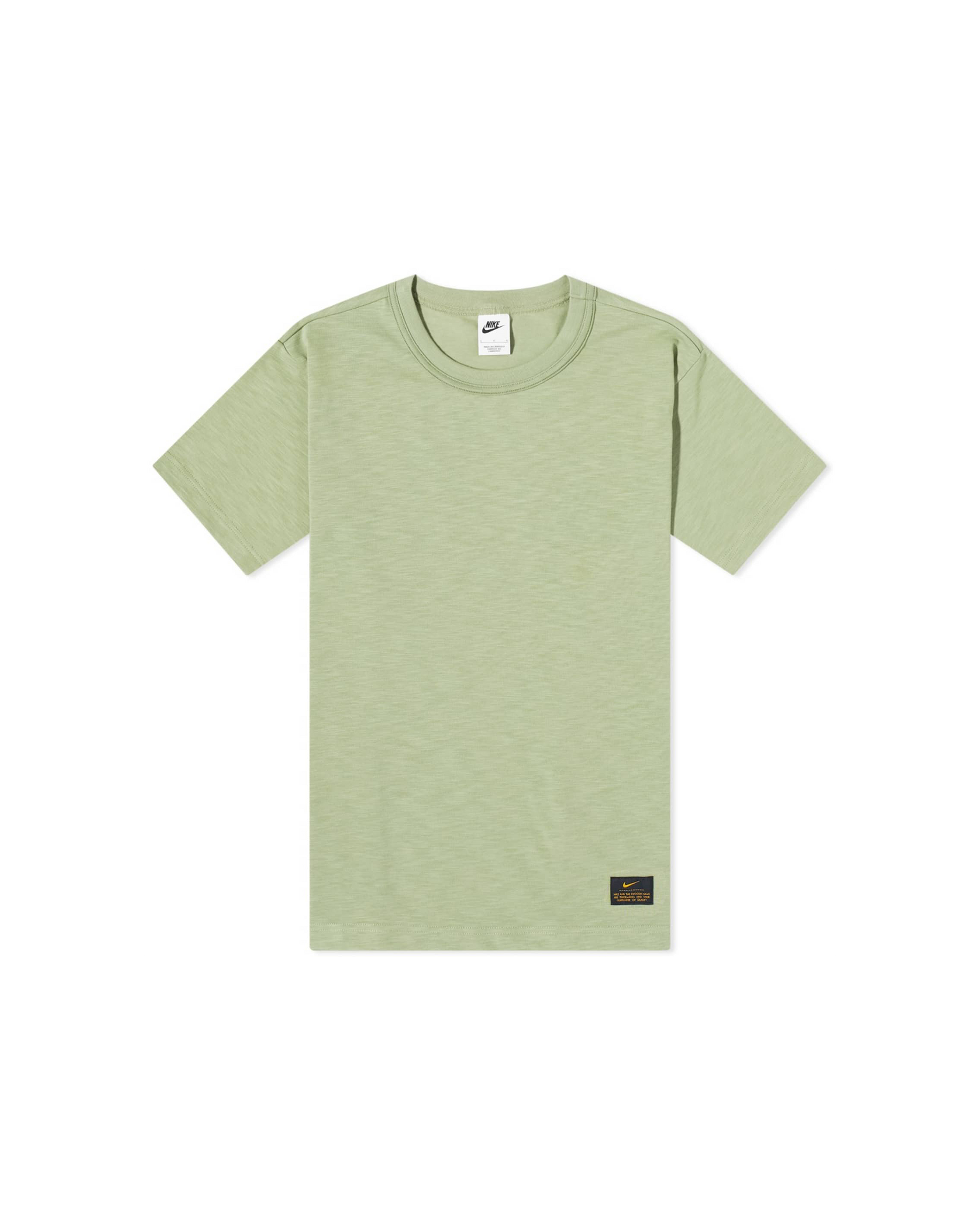 White and olive sales green nike shirt