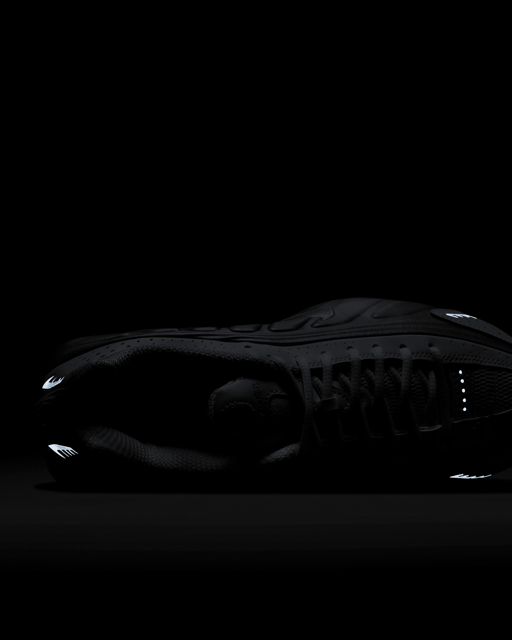 Shox R4 - White / Barely Grape / Platinum