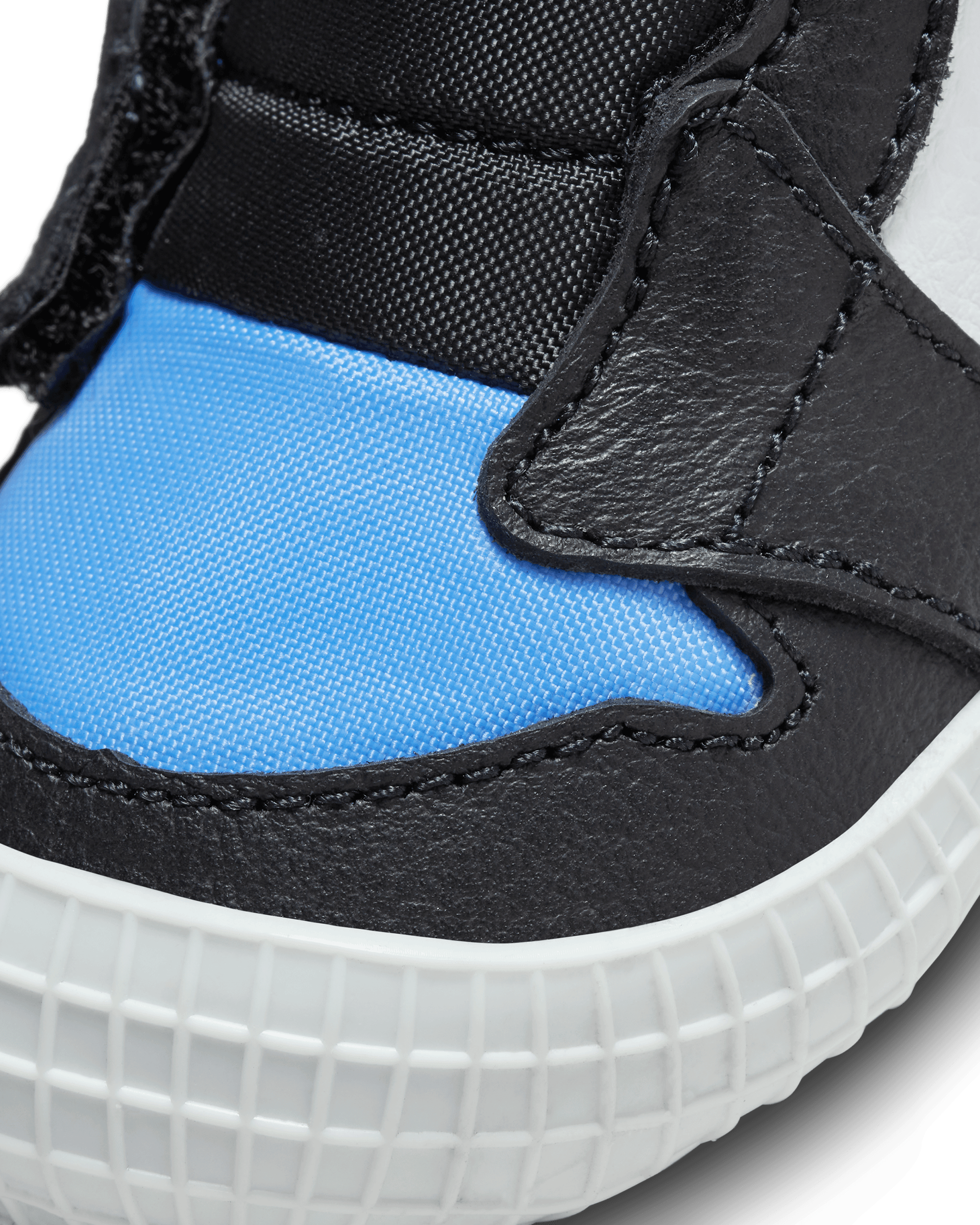 JORDAN 1 CRIB BOOTIE - UNIVERSITY BLUE / BLACK WHITE