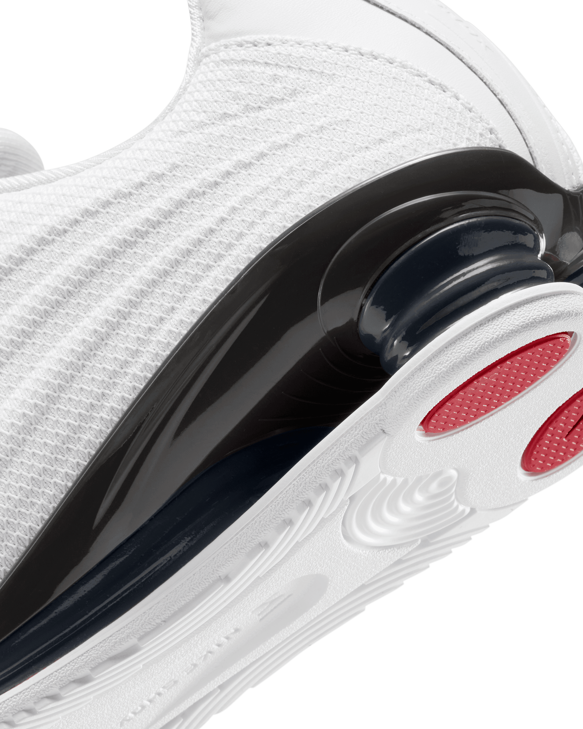 Women's Shox Z - White / Metallic Gold / Varsity Red