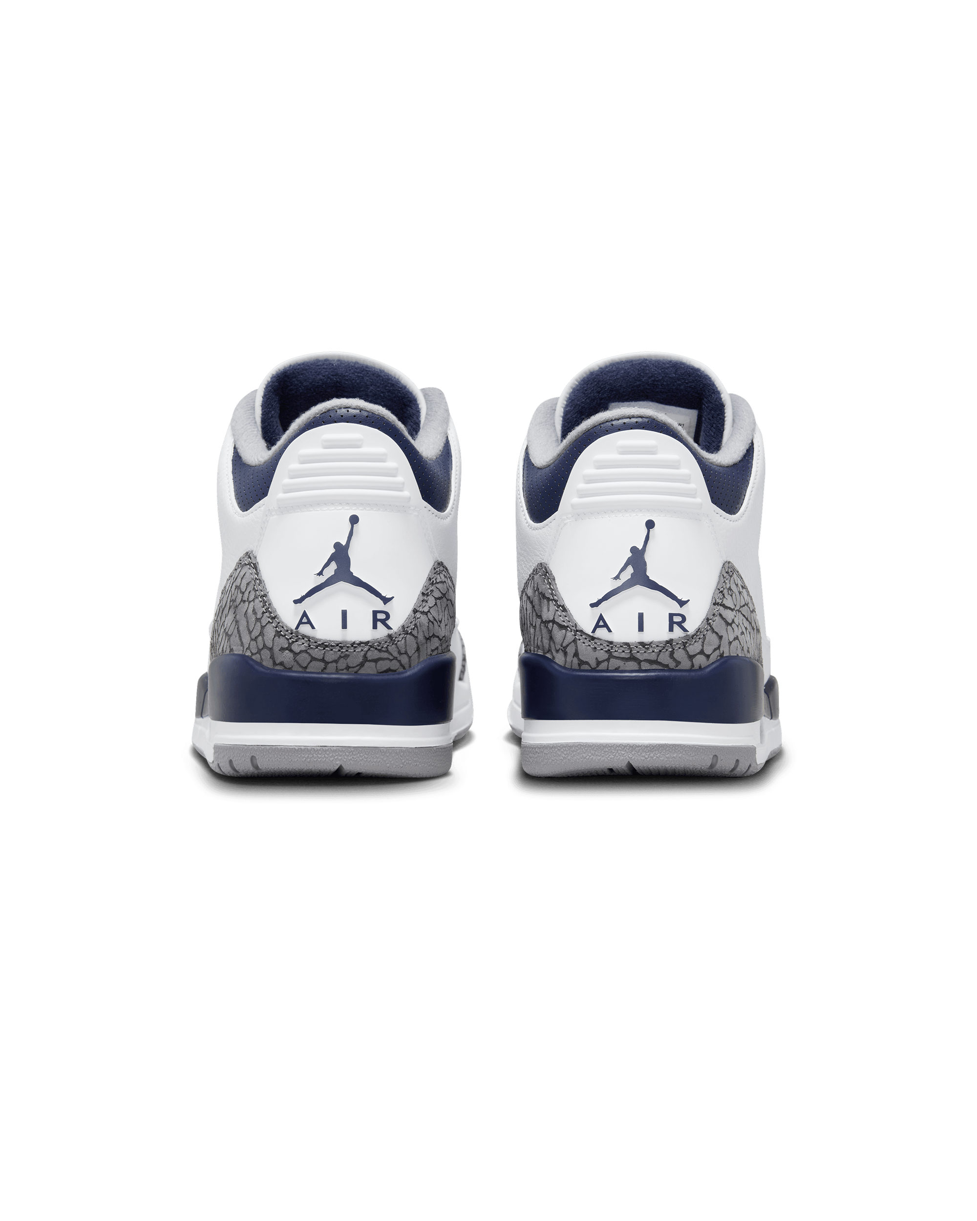 Air Jordan 3 Retro - White / Midnight Navy / Cement