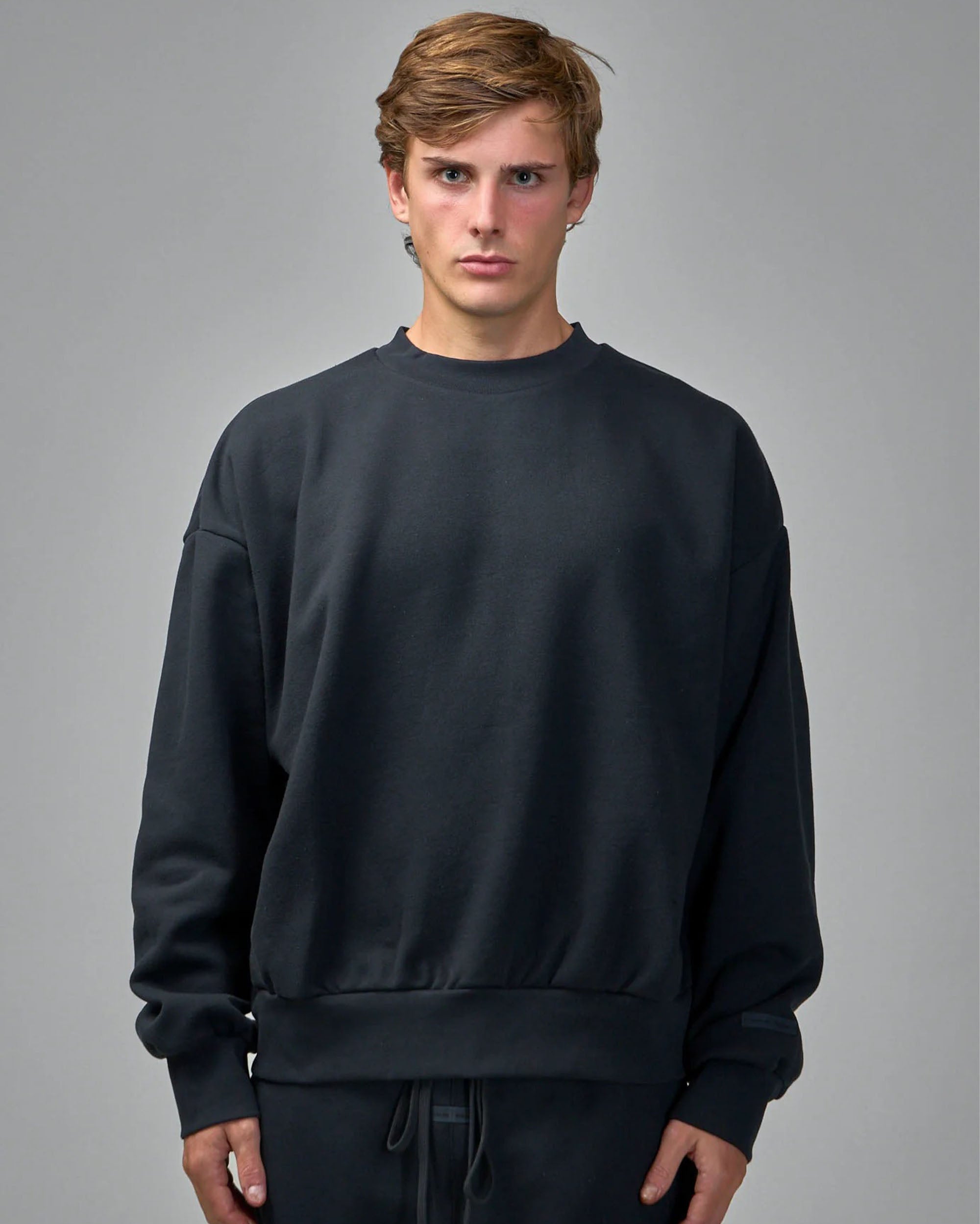 Classic Fit Crewneck - Jet Black