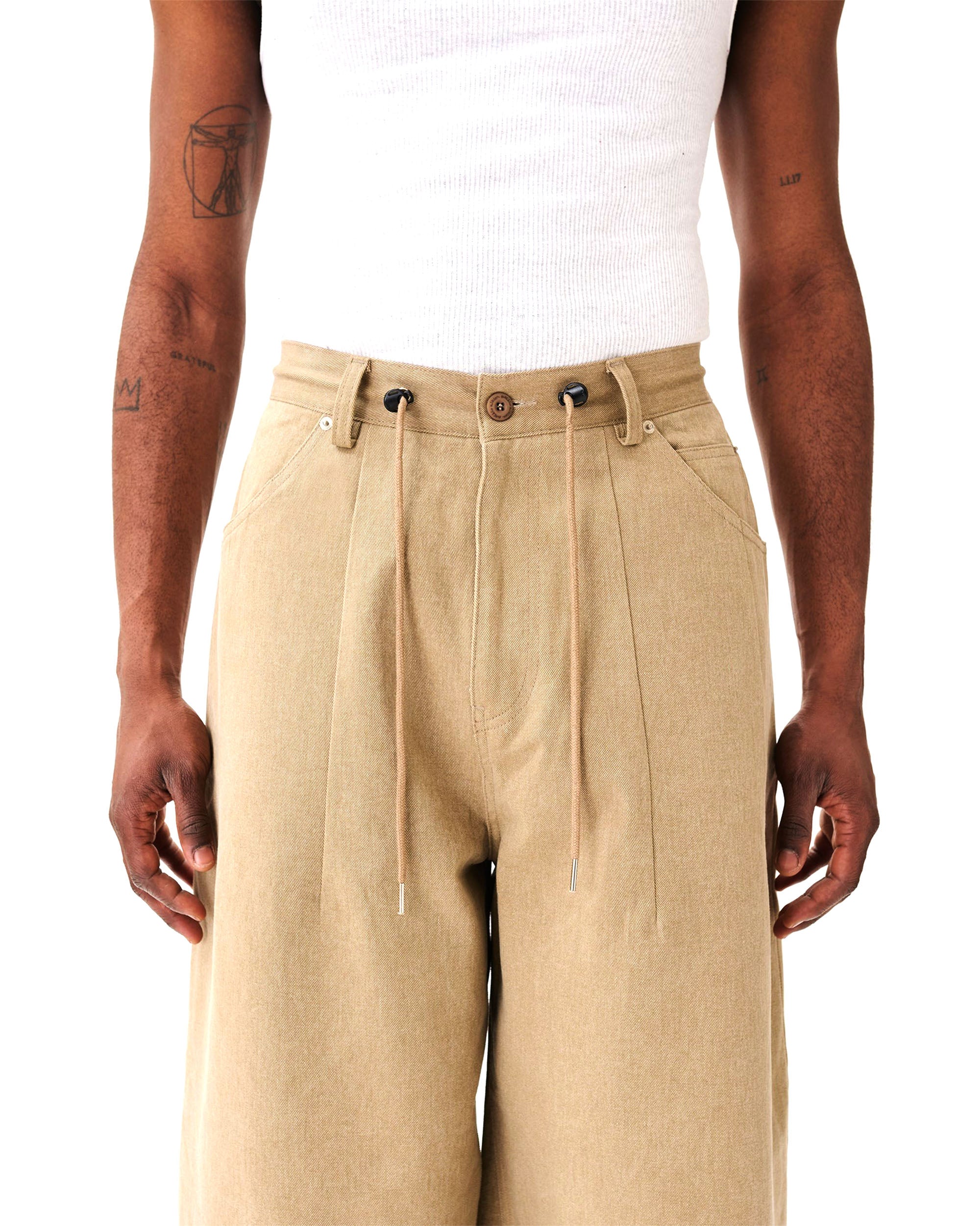 Double Dart Denim Jeans - Brown