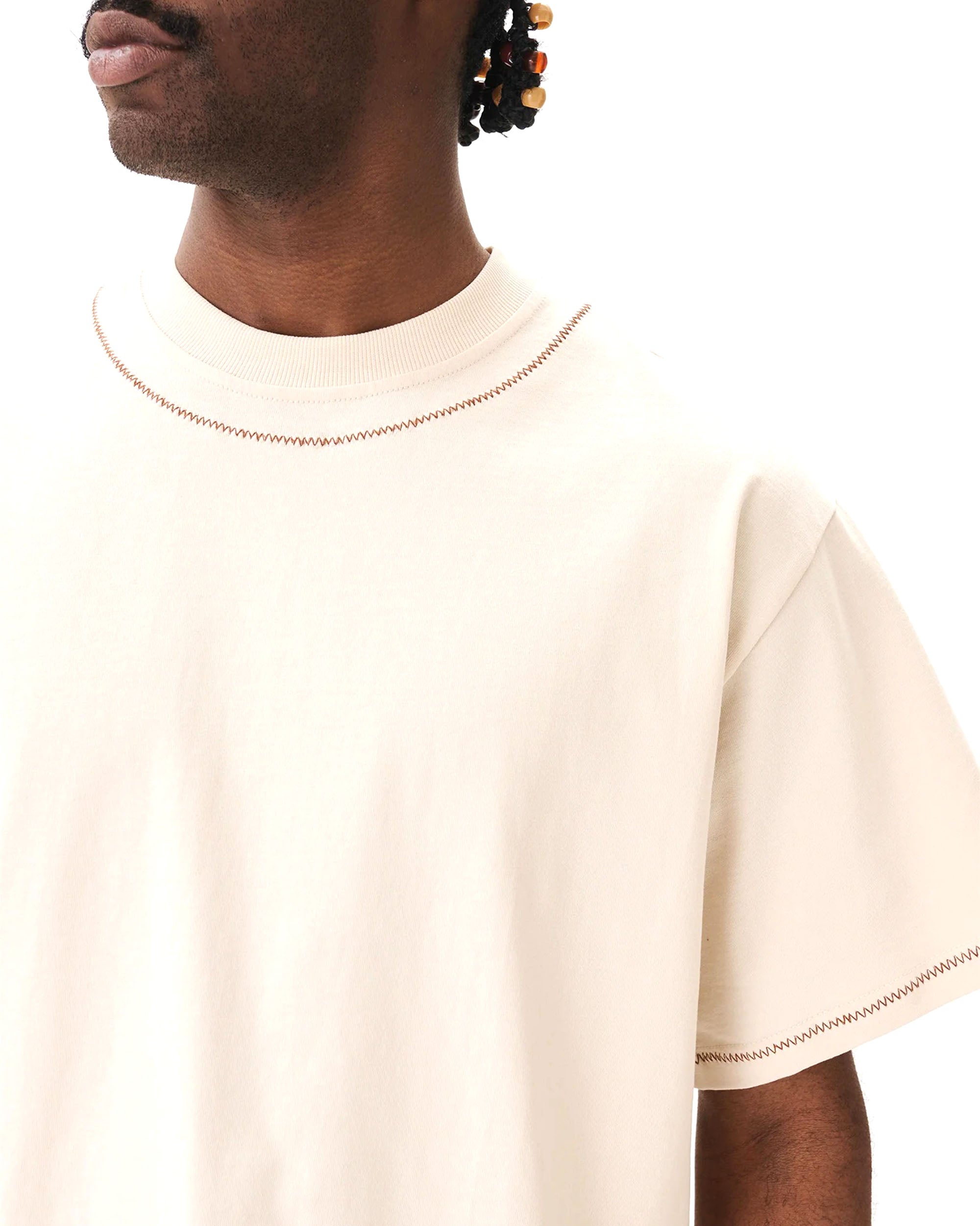 Estudio Niksen Hand-Embroidered Cropped Tee Beige | HIGHS AND LOWS