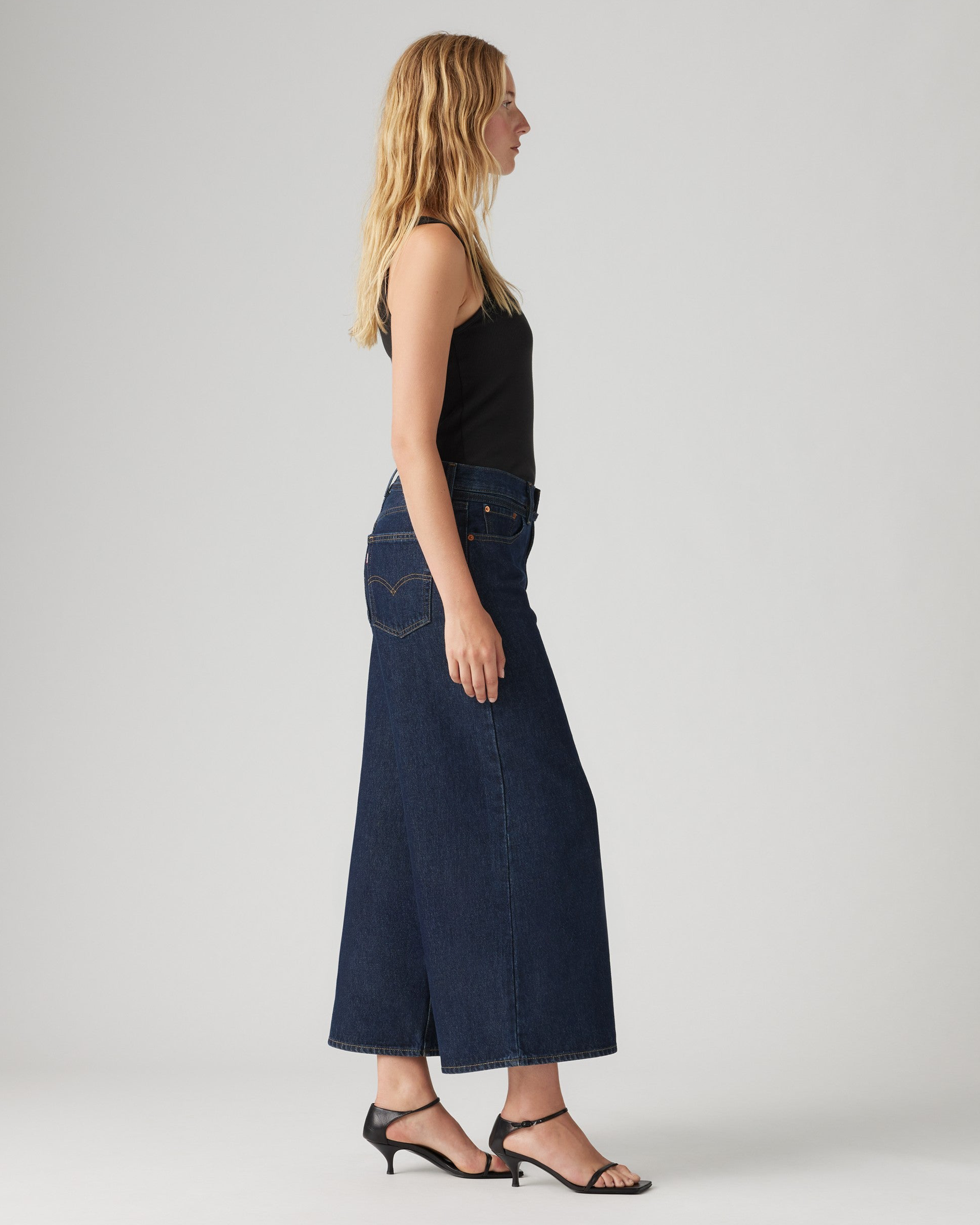 Women's XL Culotte Jeans - Shaded View