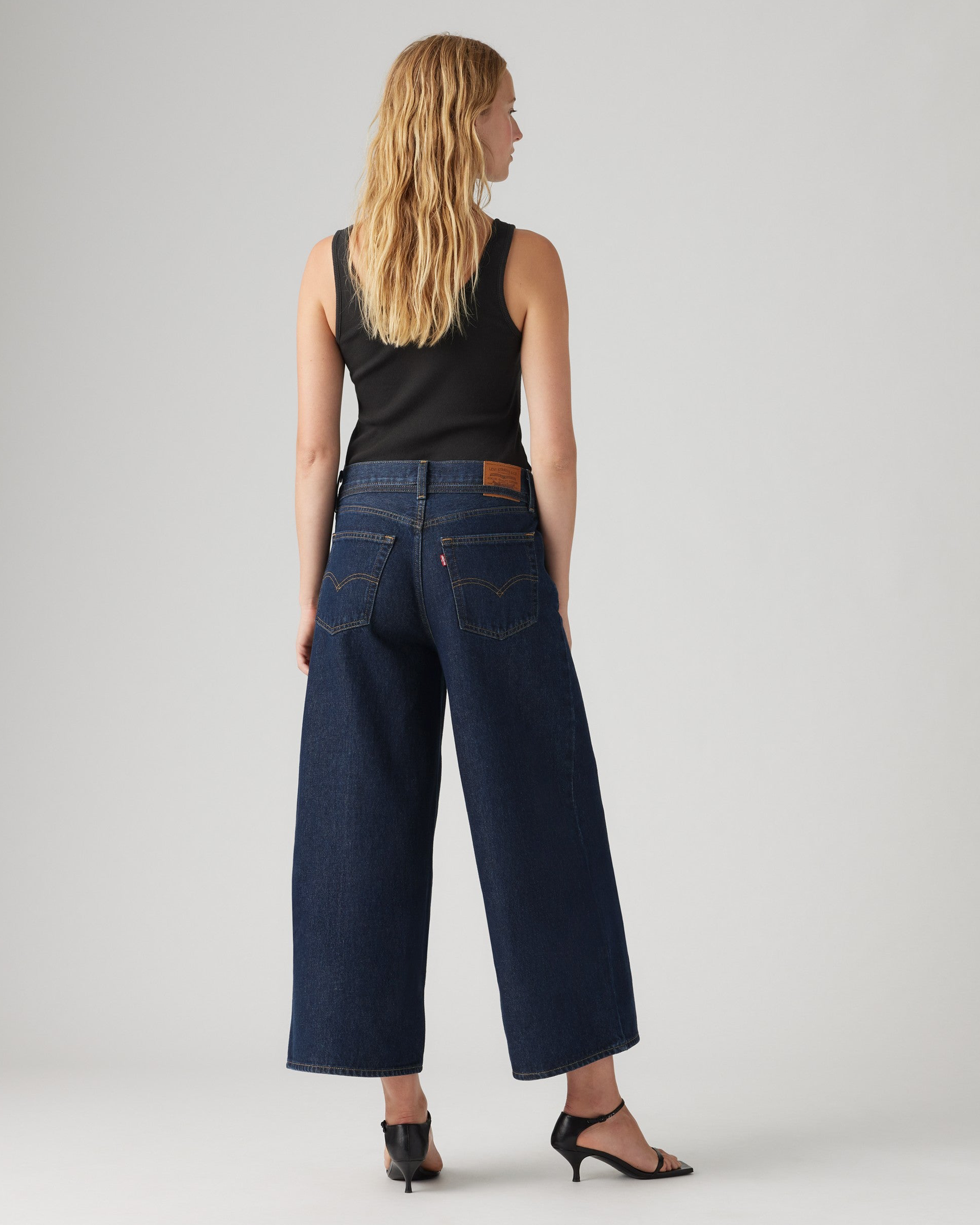 Women's XL Culotte Jeans - Shaded View