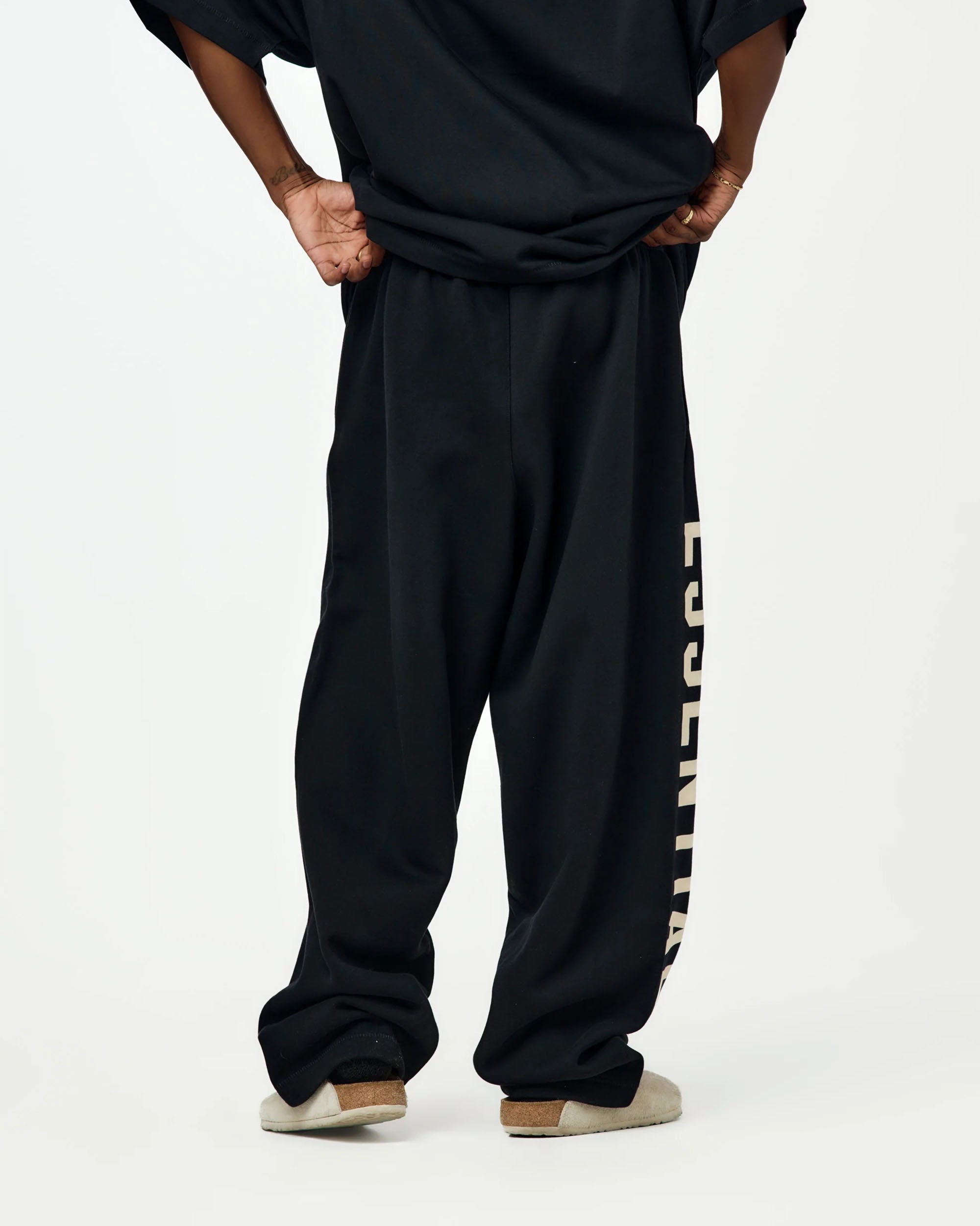 Lounge Sweatpant - Jet Black