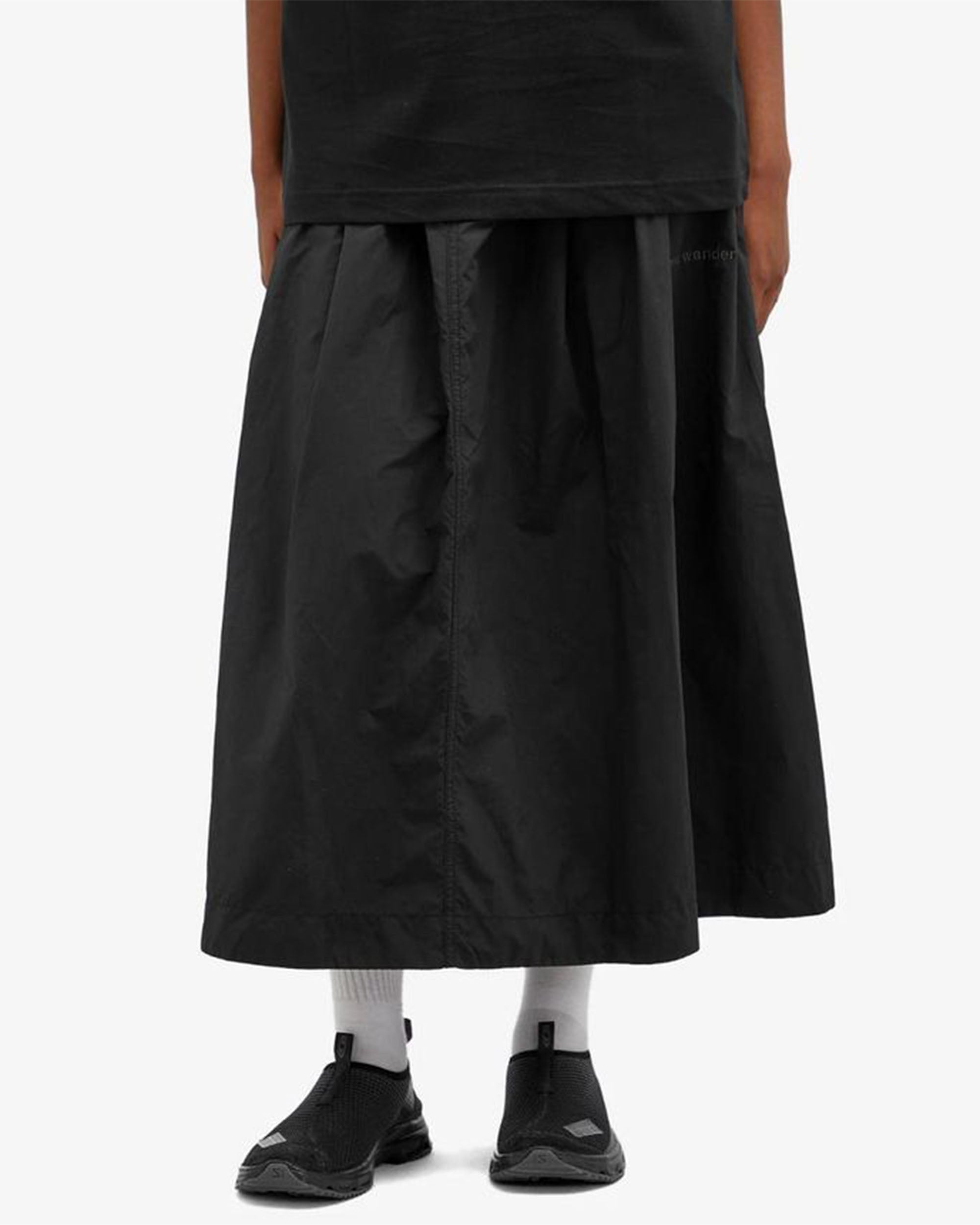 Crinkled Nylon Skirt - Black