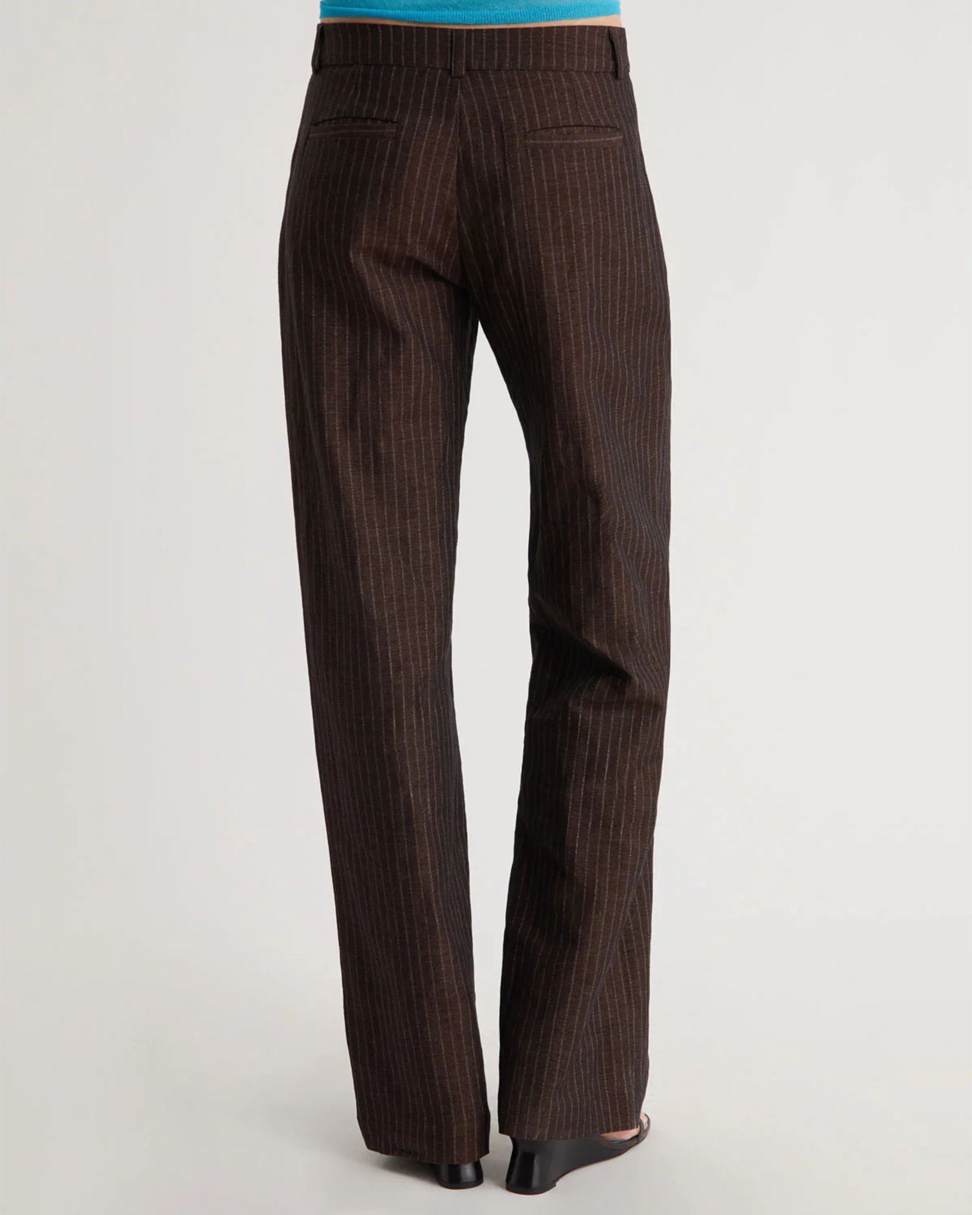 Nolo - Brown