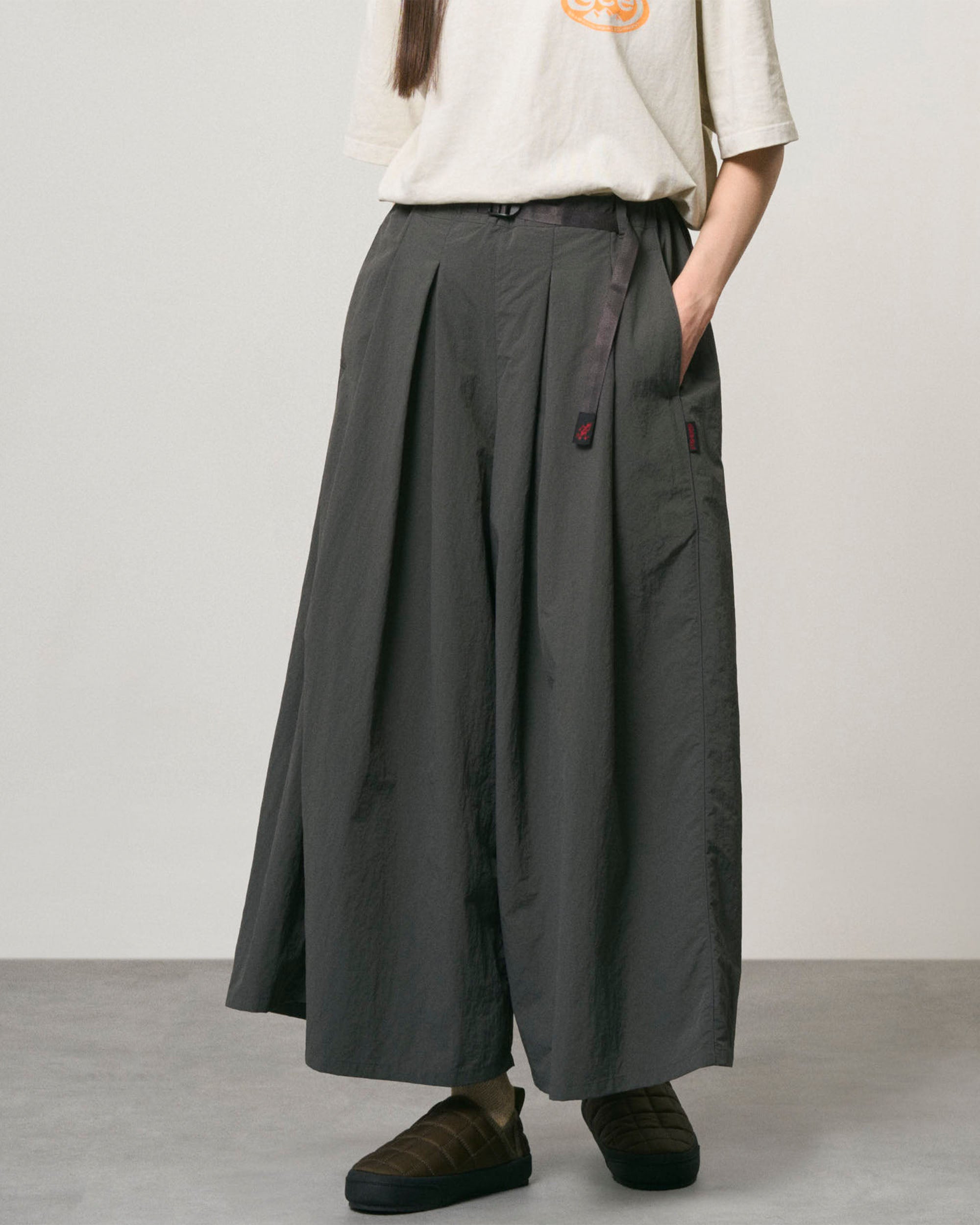 Nylon Flare Pant - Carbon