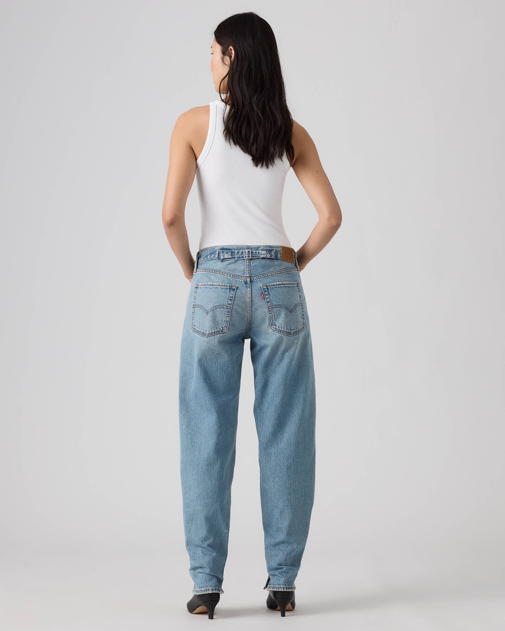 Women's Loose Taper Jeans - Hi and Welcome