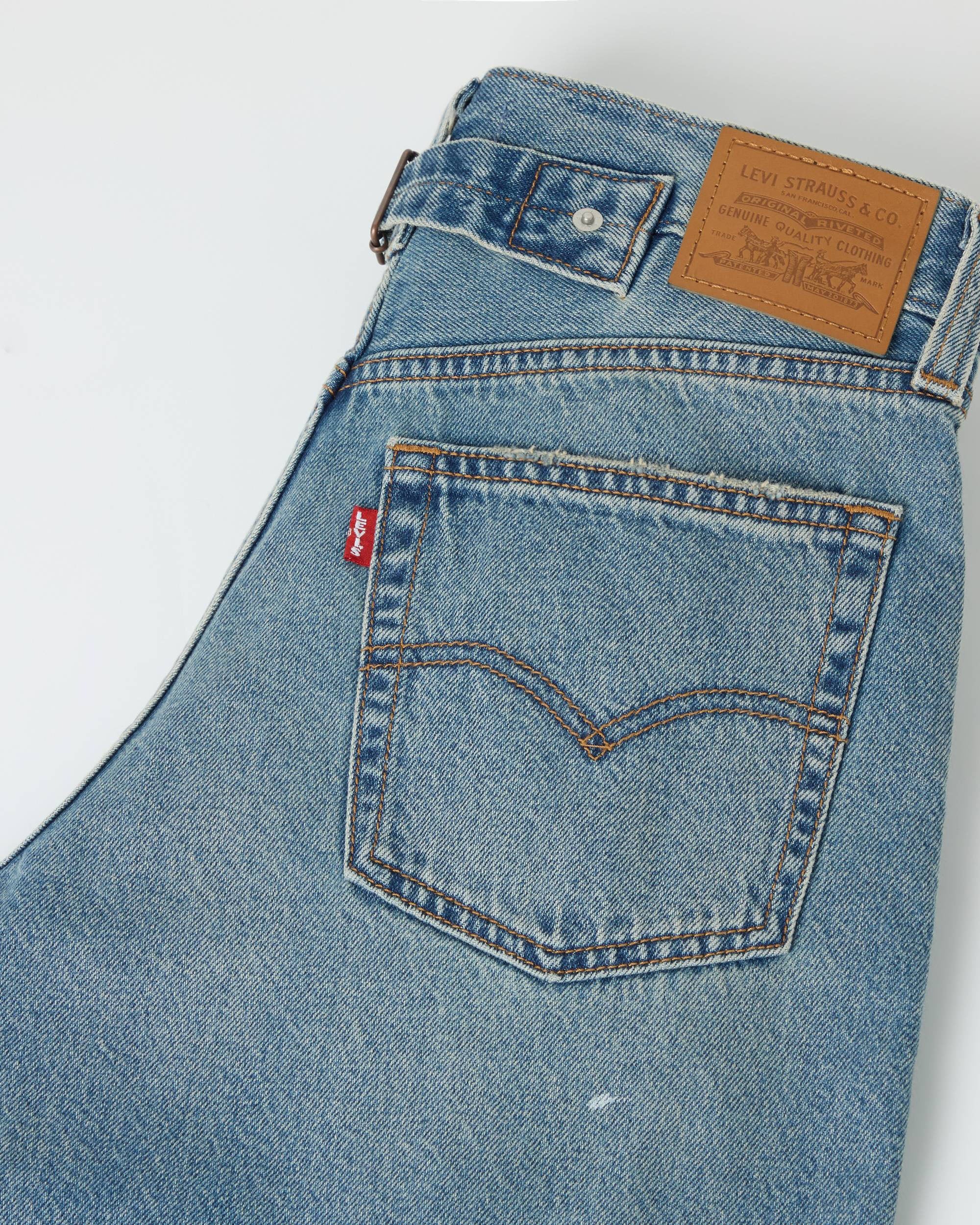 Women's Loose Taper Jeans - Hi and Welcome