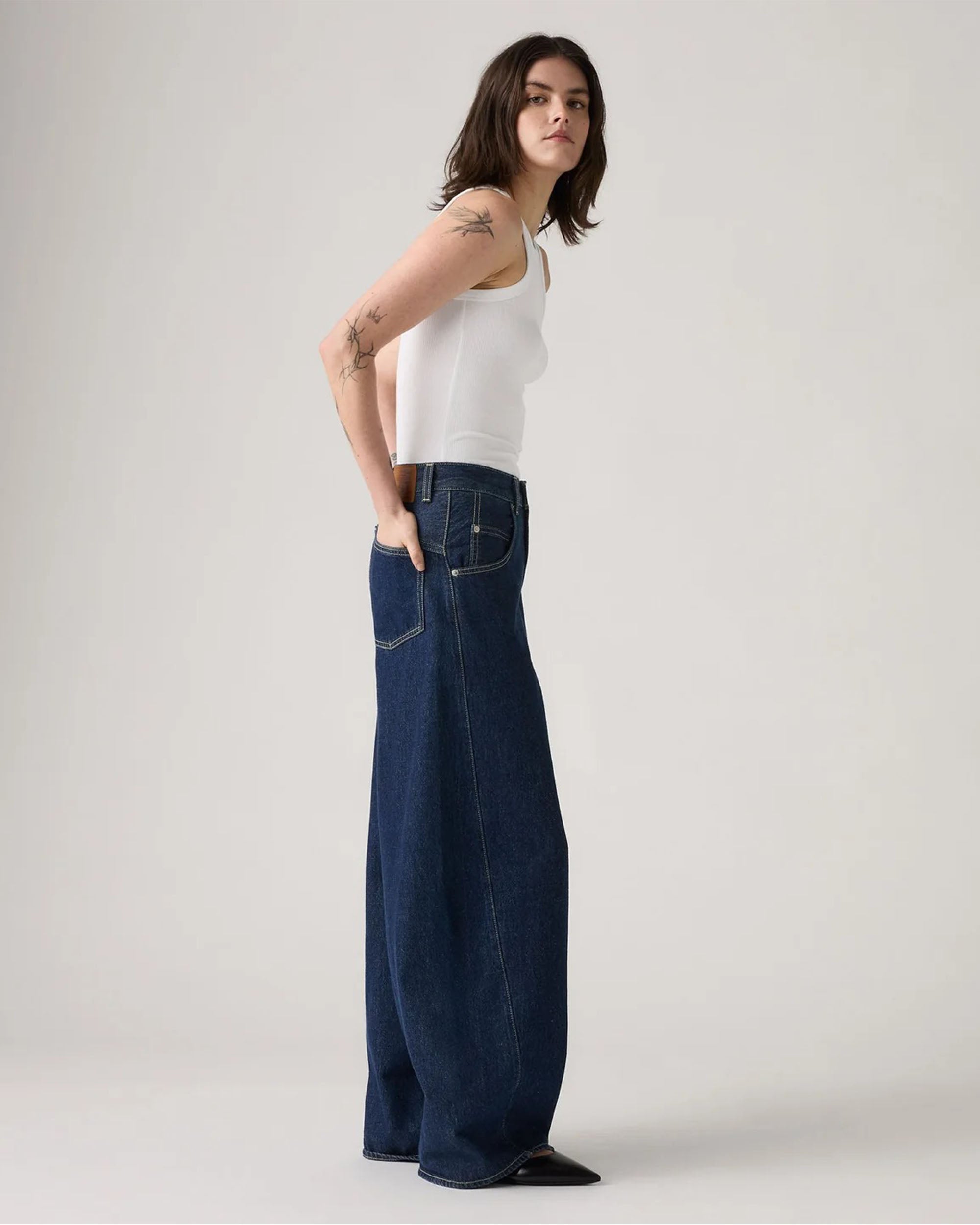 Women's Super Baggy Barrel - Shaded View