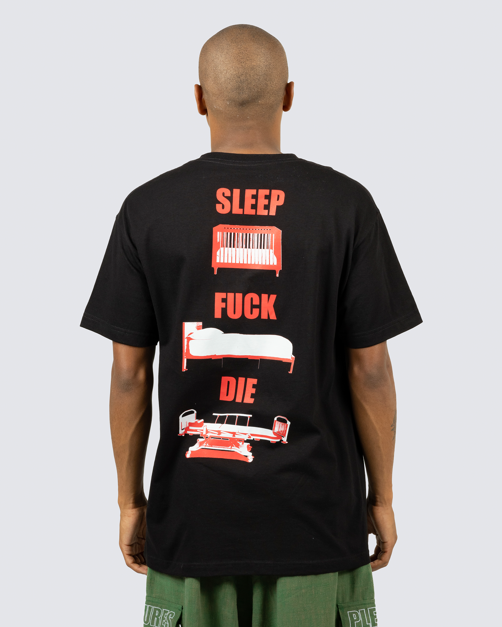 Bed T-Shirt - Black