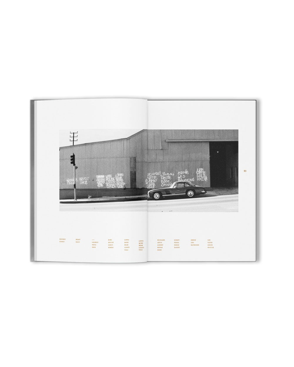 Cholo Writing - Latino Gang Graffiti in Los Angeles