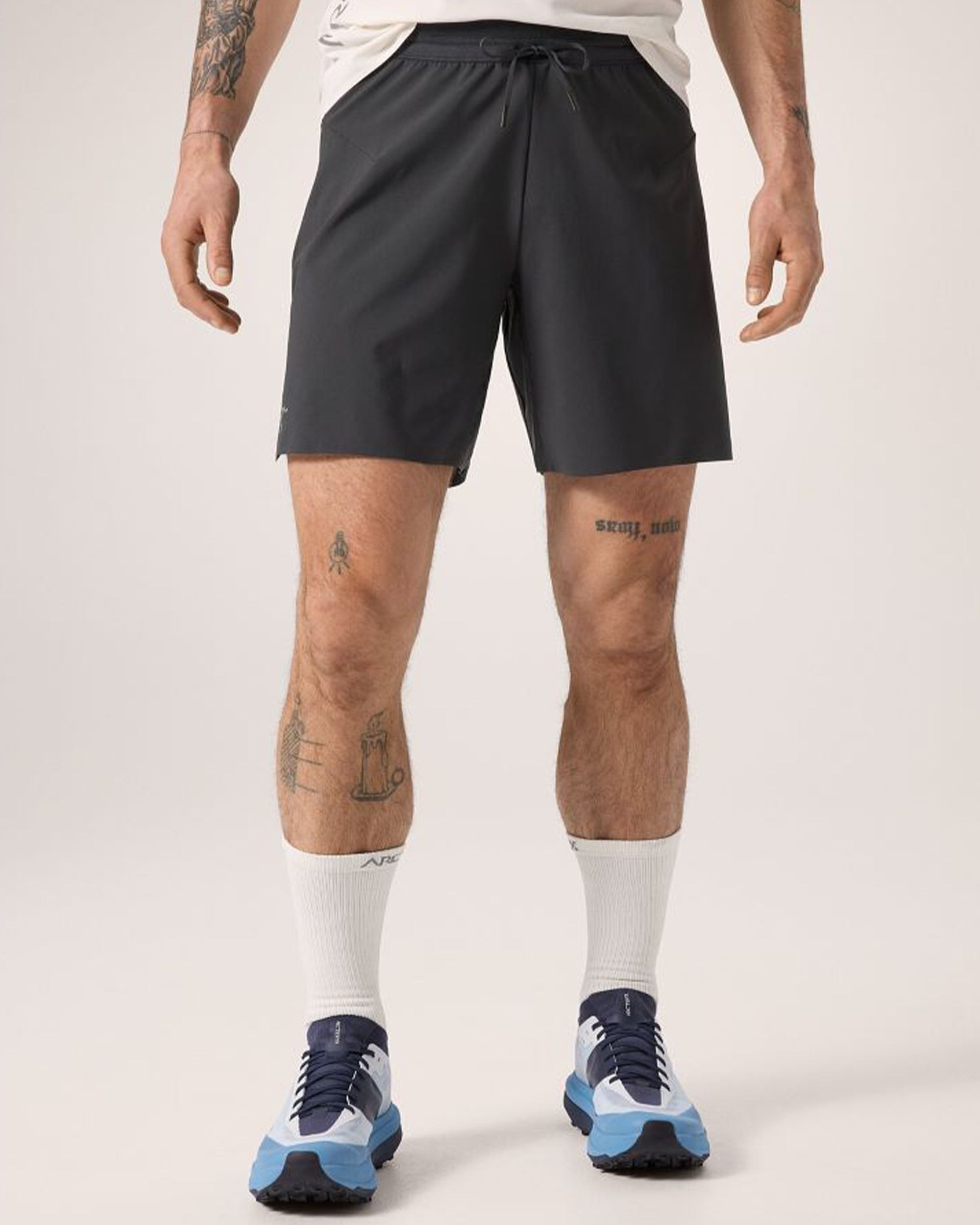 Norvan Short 7" - Black