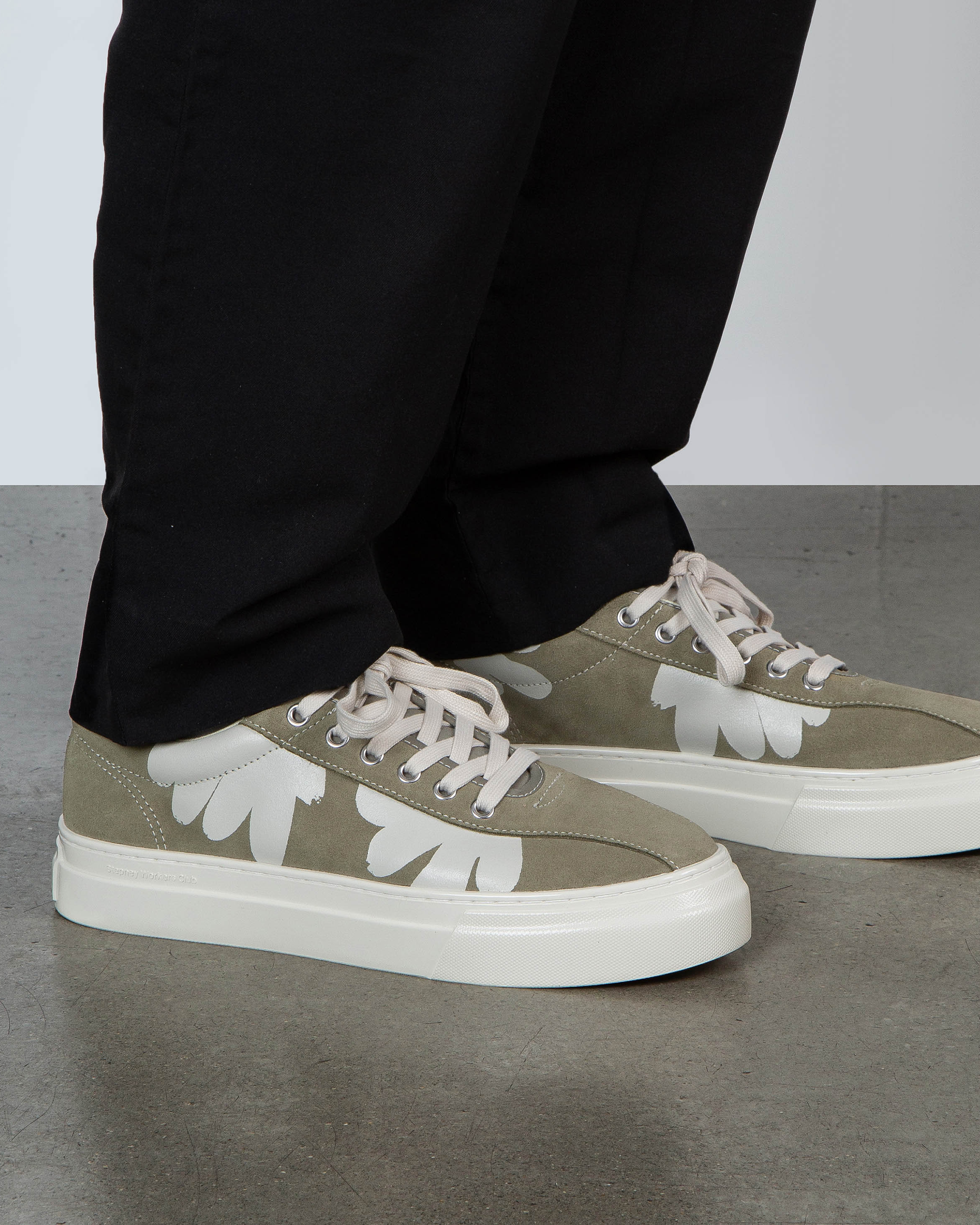 Dellow Shroom Hands Suede - Moss / White