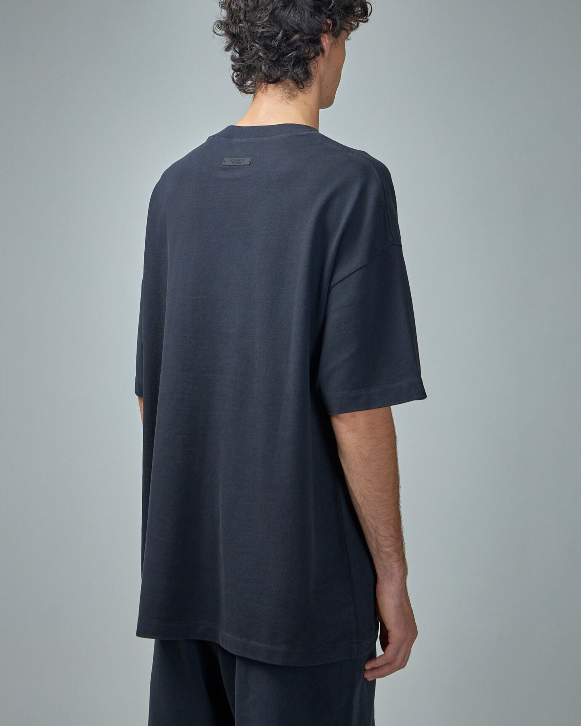 Essentials Heavy Crewneck T-shirt - Black