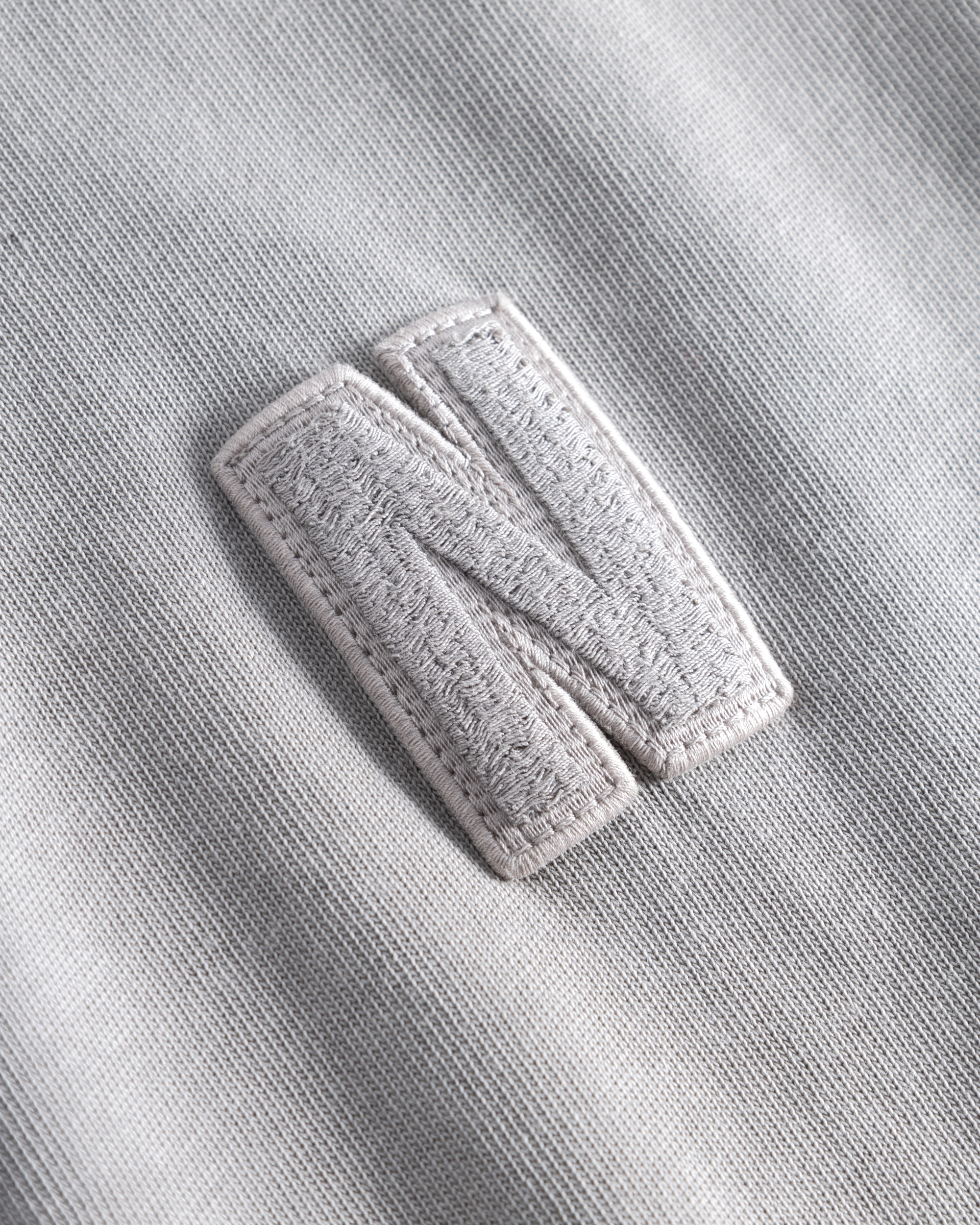 Simon Heavy N Patch T-shirt - Weather Grey