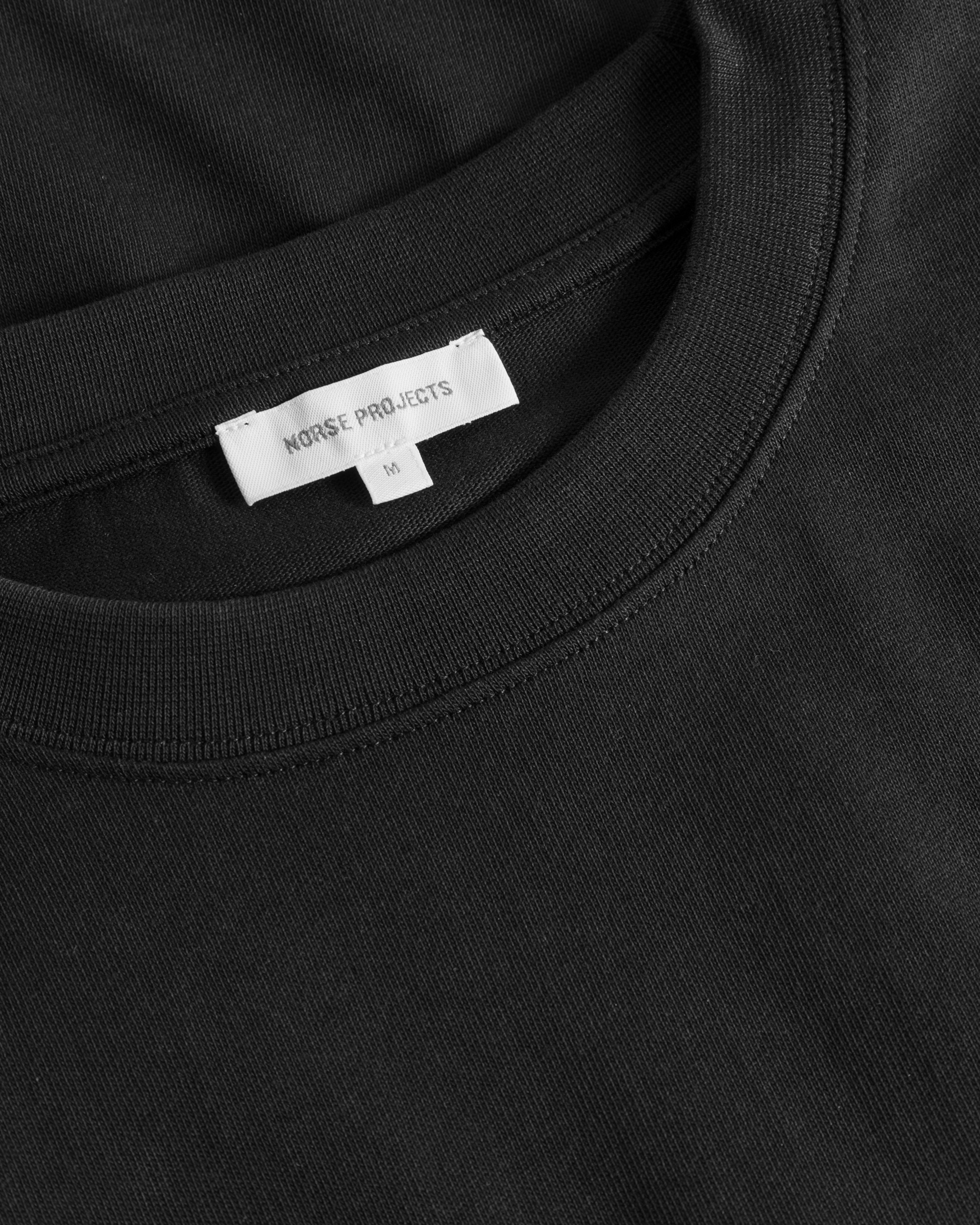 Standard Heavy T-shirt - Black