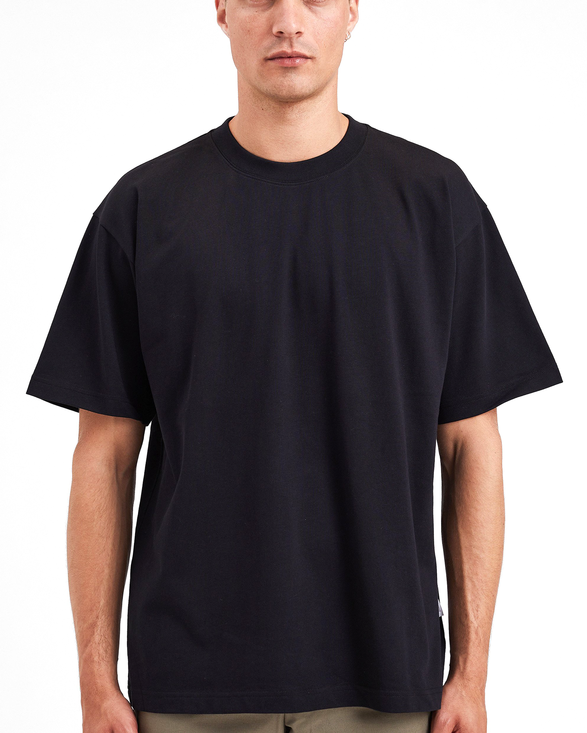 Standard Heavy T-shirt - Black