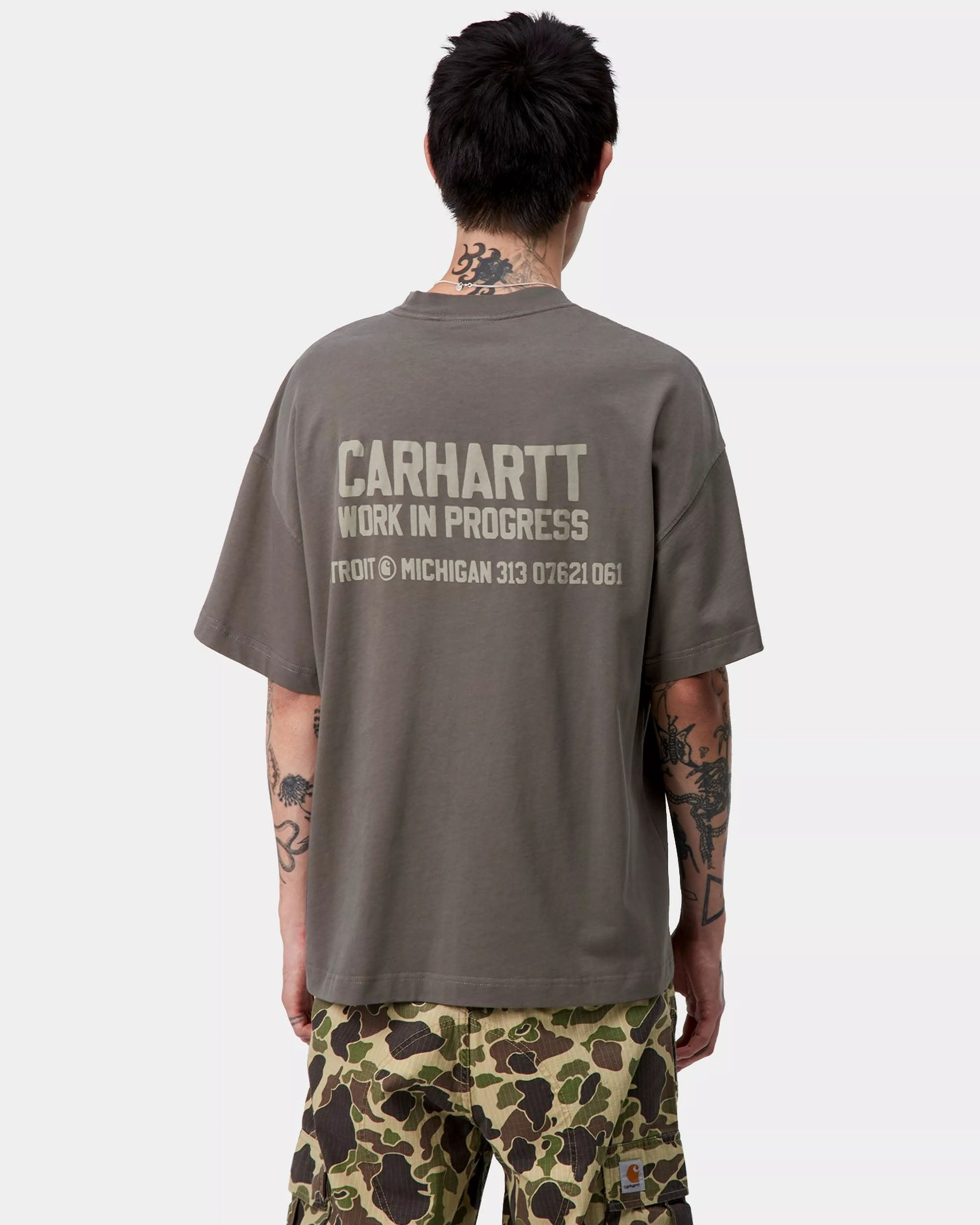 S/S Distance T-Shirt - Graphite