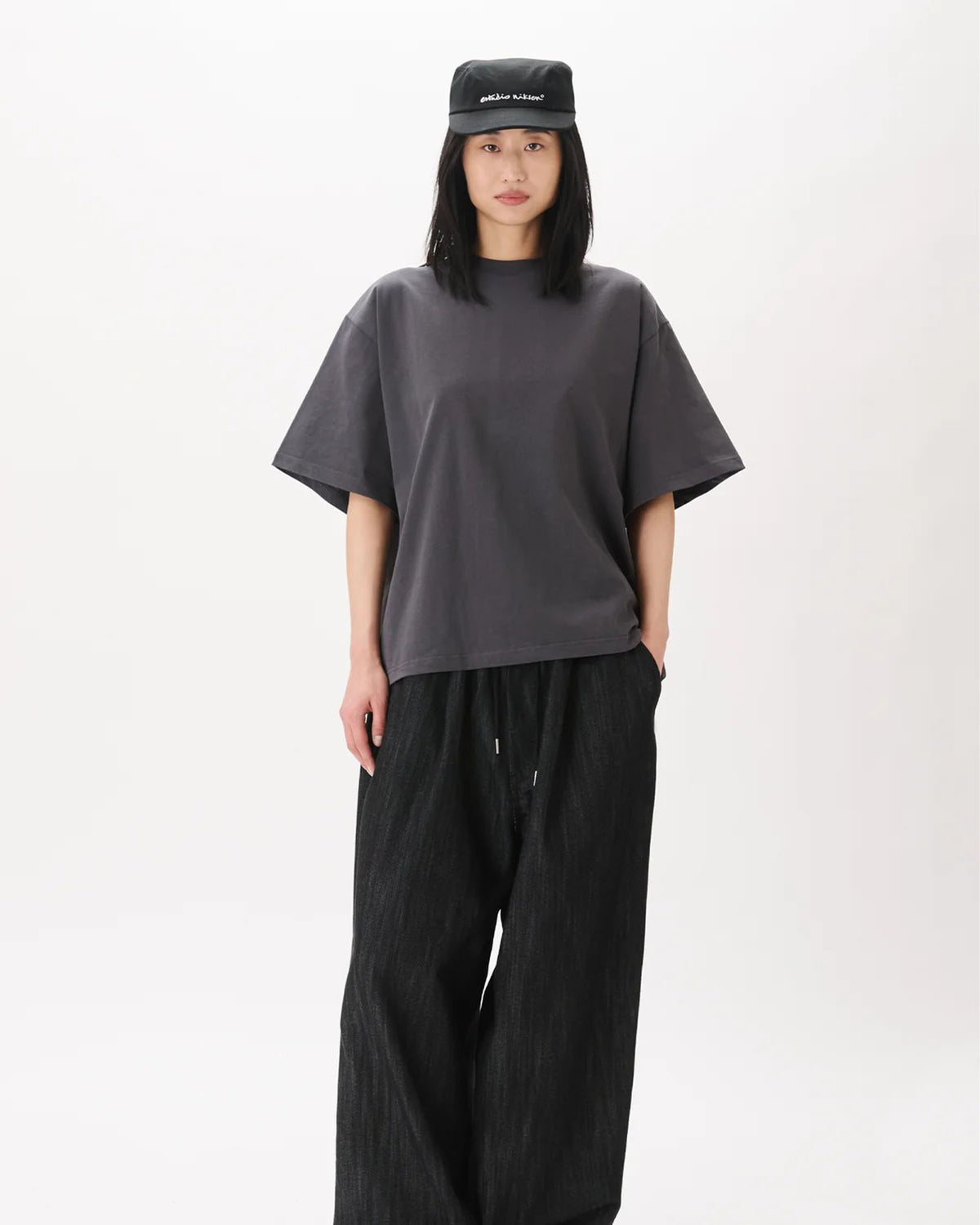 Signature Cropped T-Shirt - Charcoal