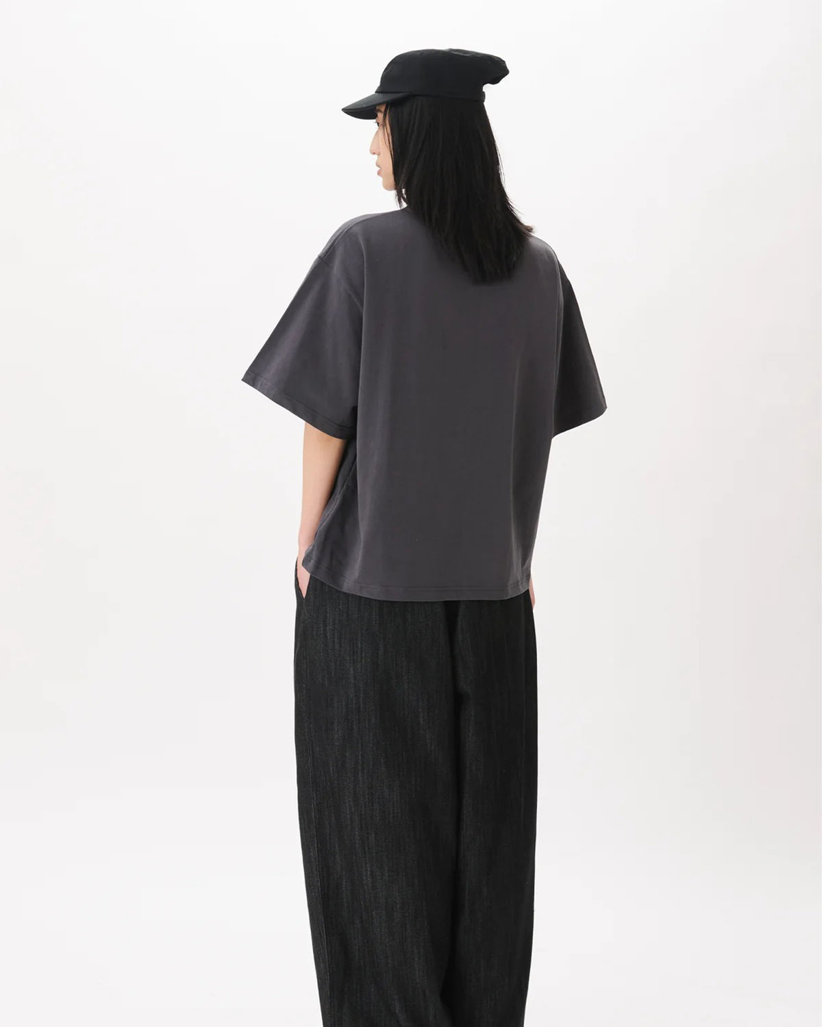 Signature Cropped T-Shirt - Charcoal