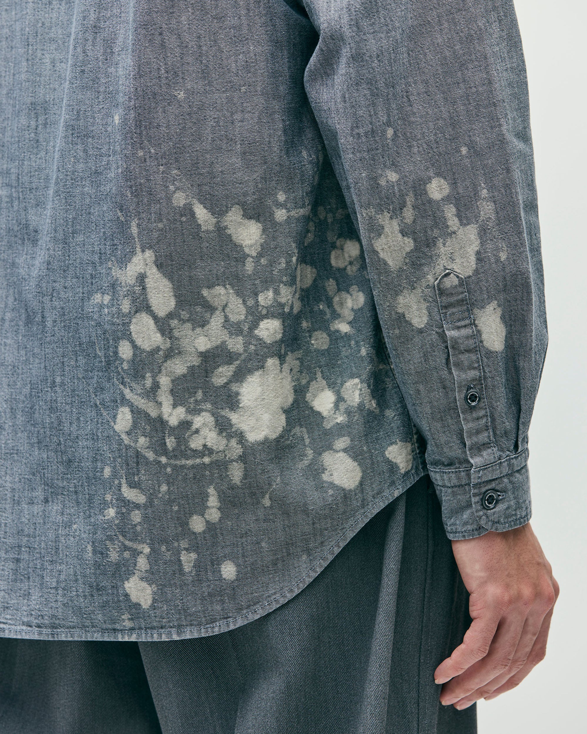 Garment Bleach Chambray L/S Shirt - Black