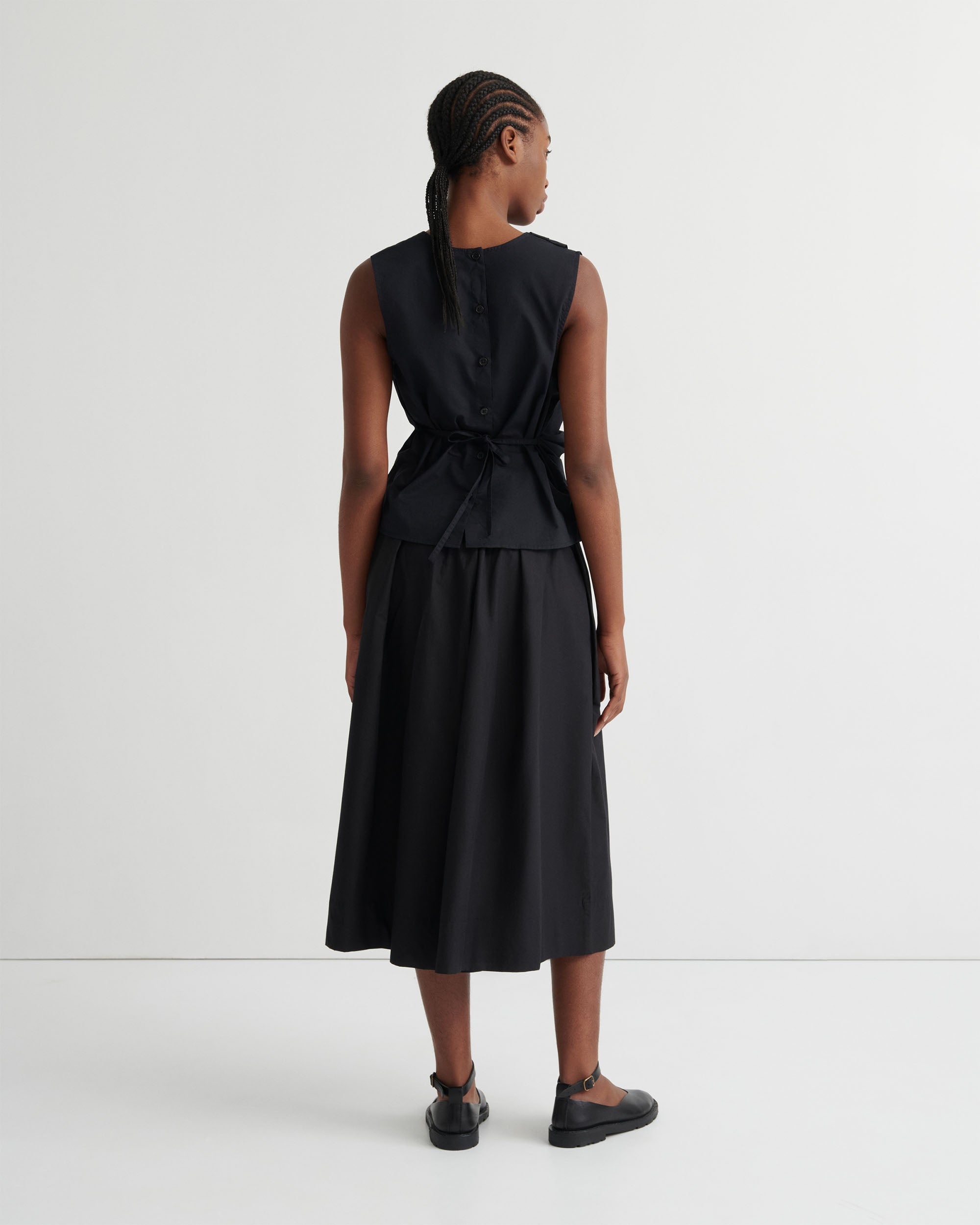 Genre Top - Black