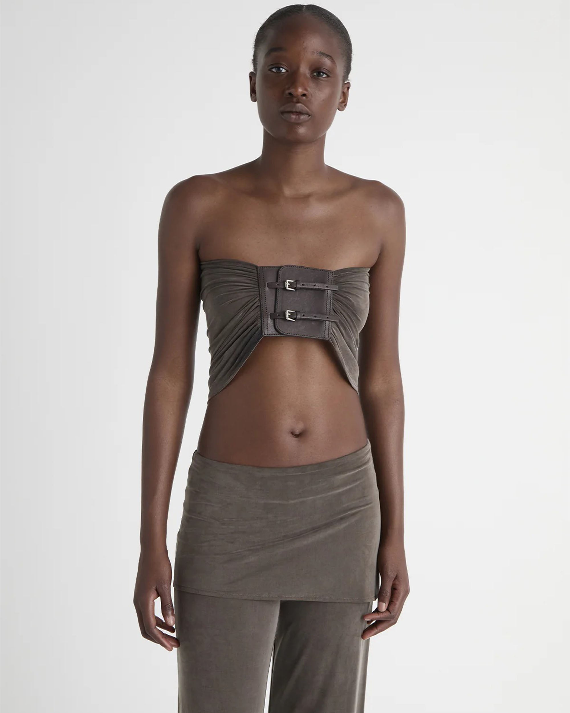 Adriana II - Brown