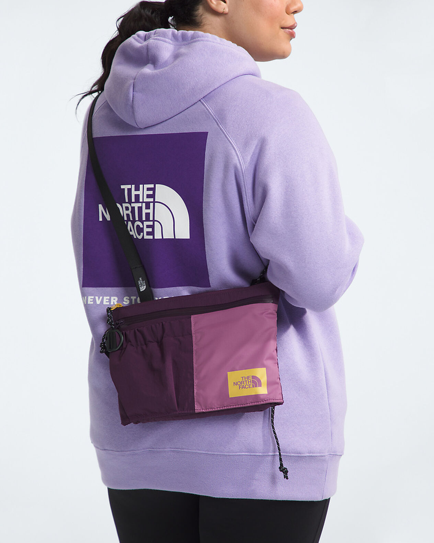 Mountain Shoulder Bag - Black Currant Purple / Dusk Purple