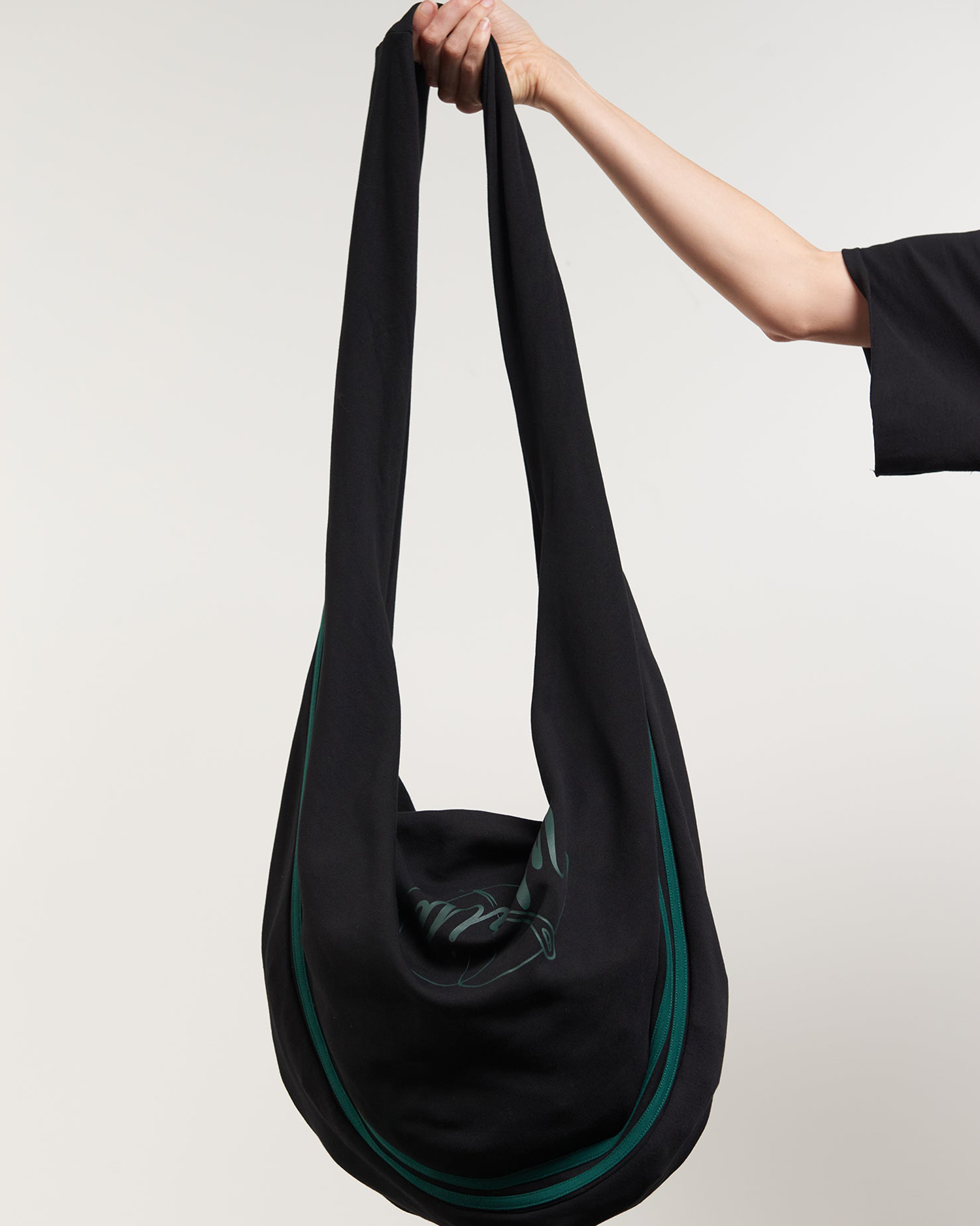 Maria Sweater Bag - Black / Green